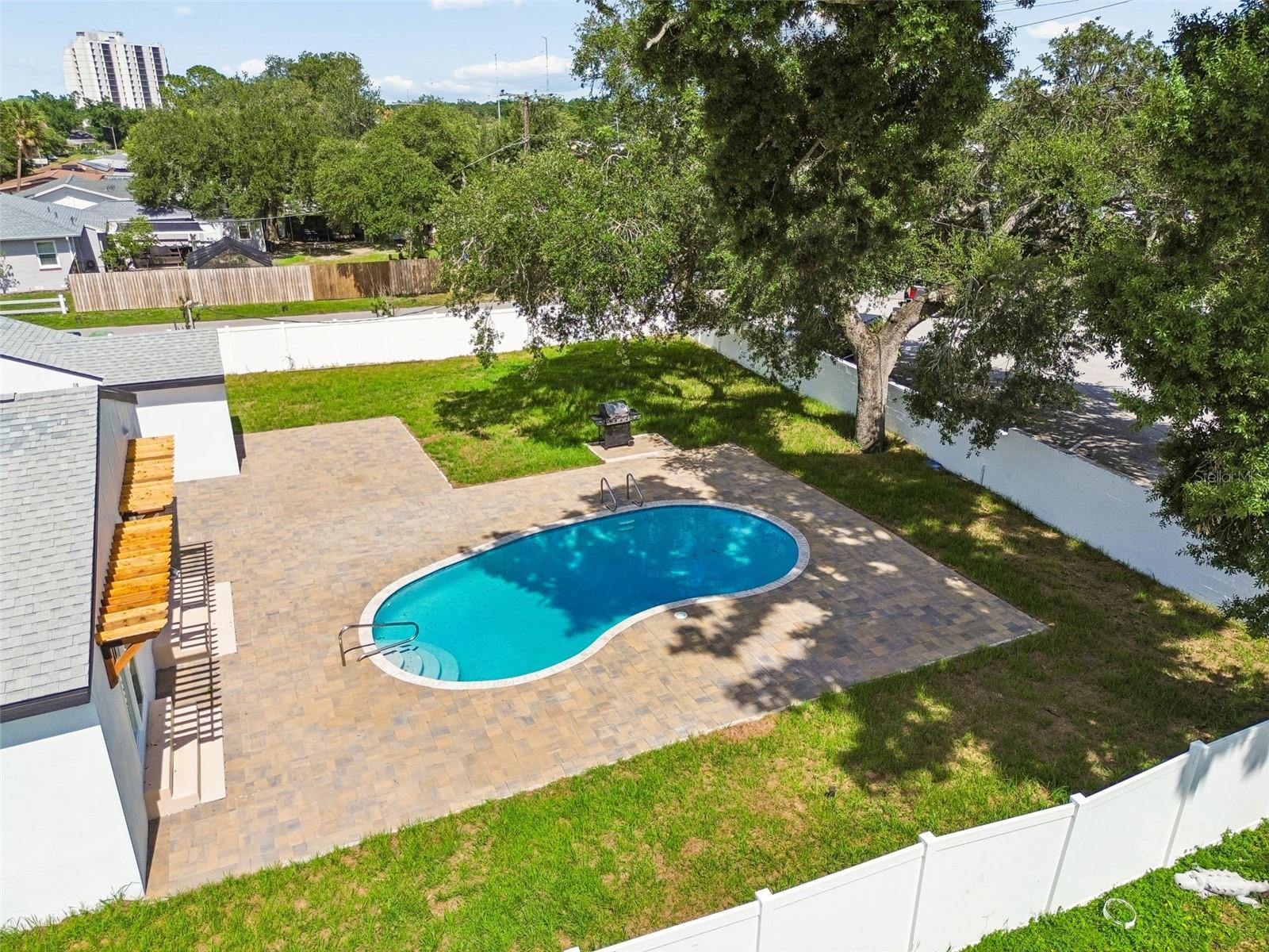 WELLSWOOD ESTATES UNIT 3 - Residential