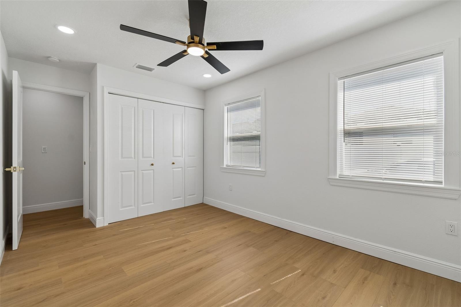 WELLSWOOD ESTATES UNIT 3 - Residential