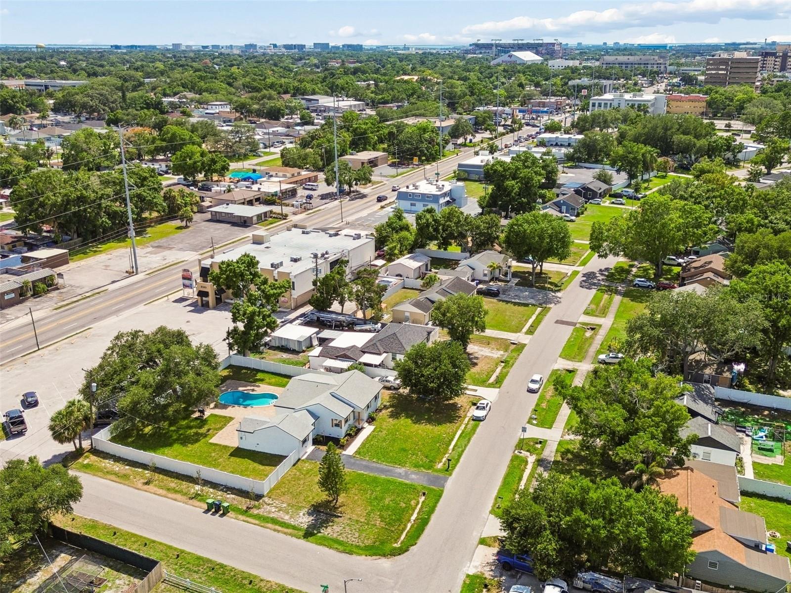 WELLSWOOD ESTATES UNIT 3 - Residential