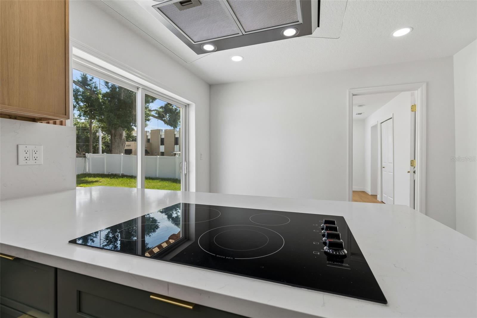 WELLSWOOD ESTATES UNIT 3 - Residential