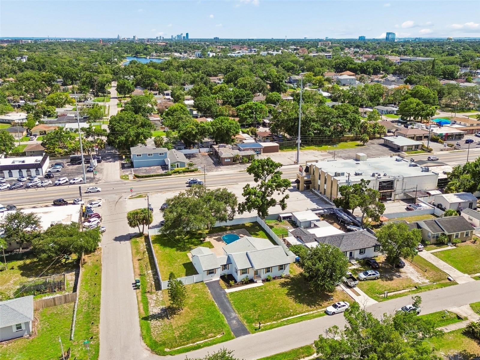 WELLSWOOD ESTATES UNIT 3 - Residential