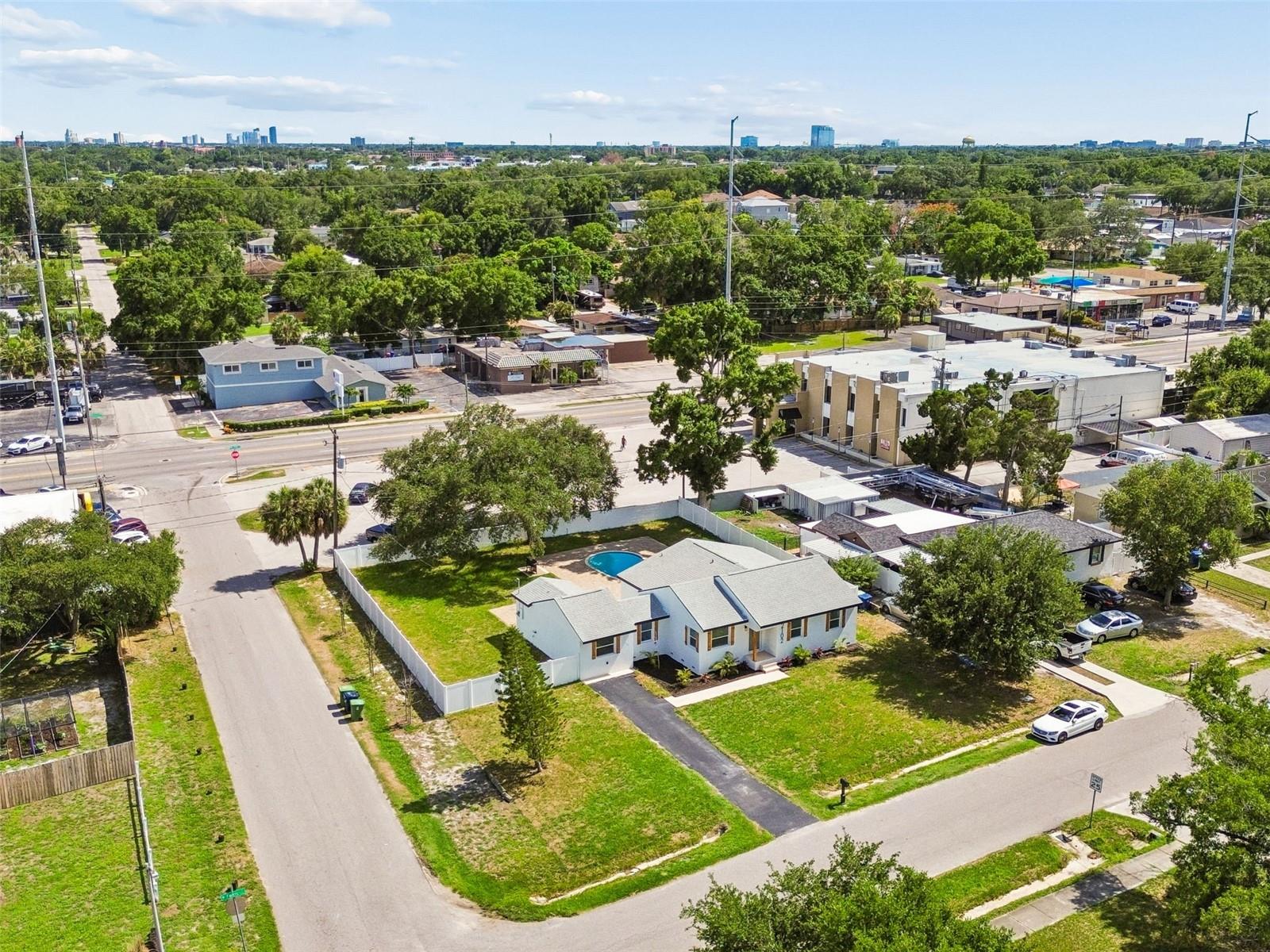 WELLSWOOD ESTATES UNIT 3 - Residential