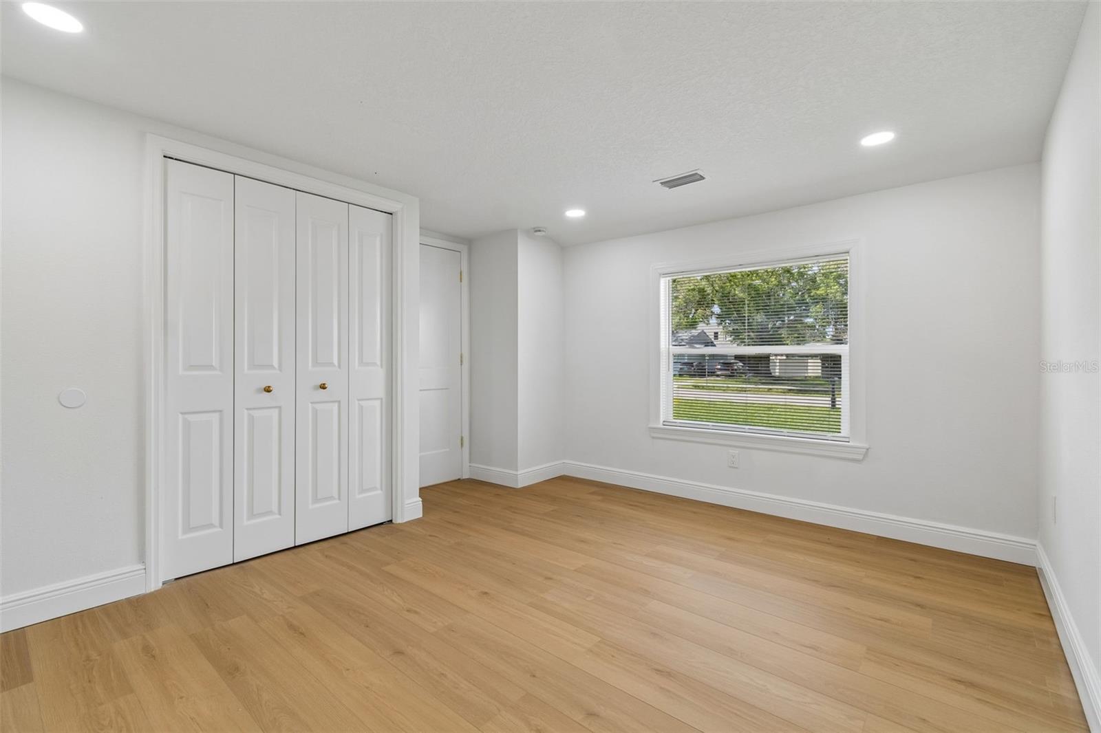 WELLSWOOD ESTATES UNIT 3 - Residential