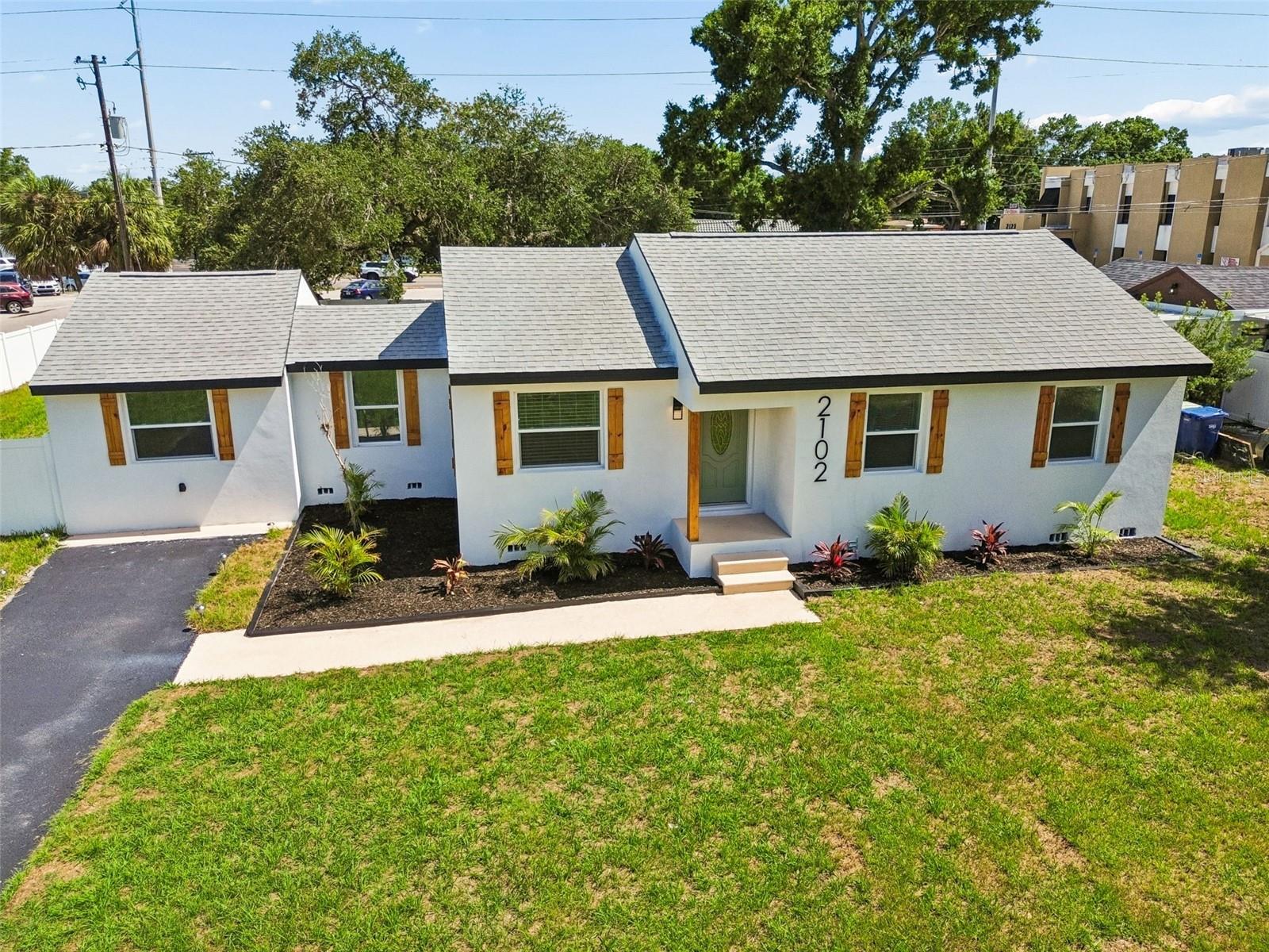 WELLSWOOD ESTATES UNIT 3 - Residential
