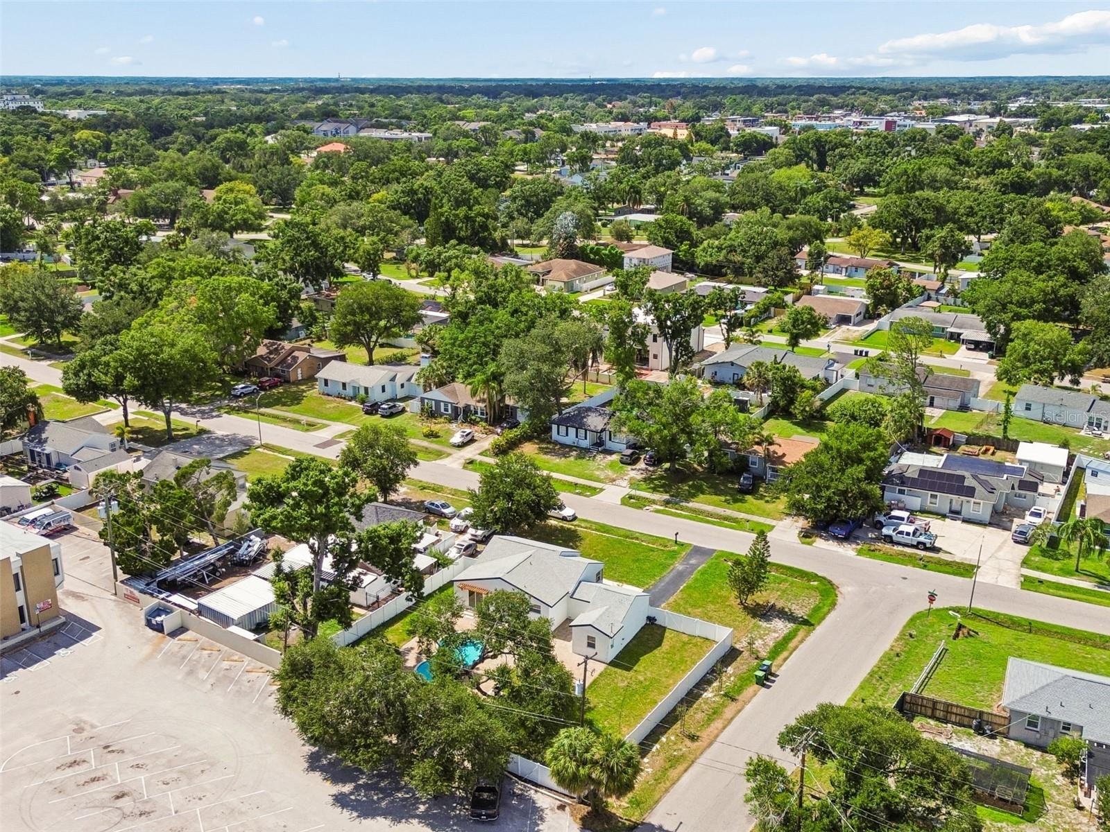 WELLSWOOD ESTATES UNIT 3 - Residential