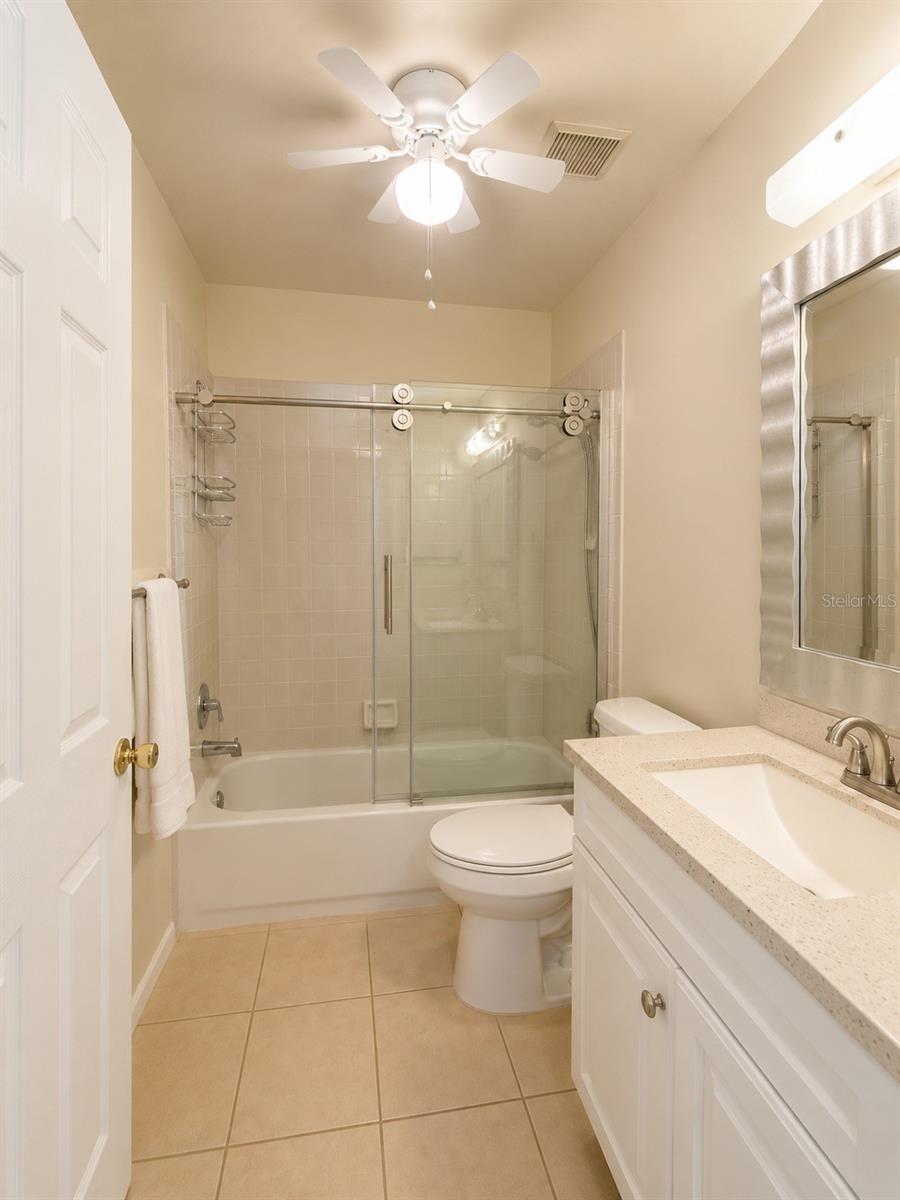 CURRY COVE - Residential