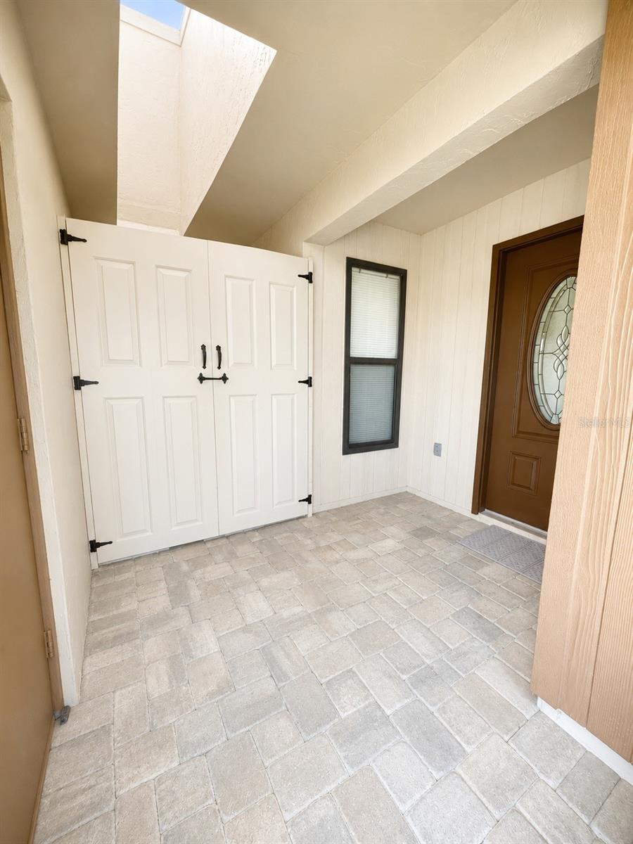 CURRY COVE - Residential