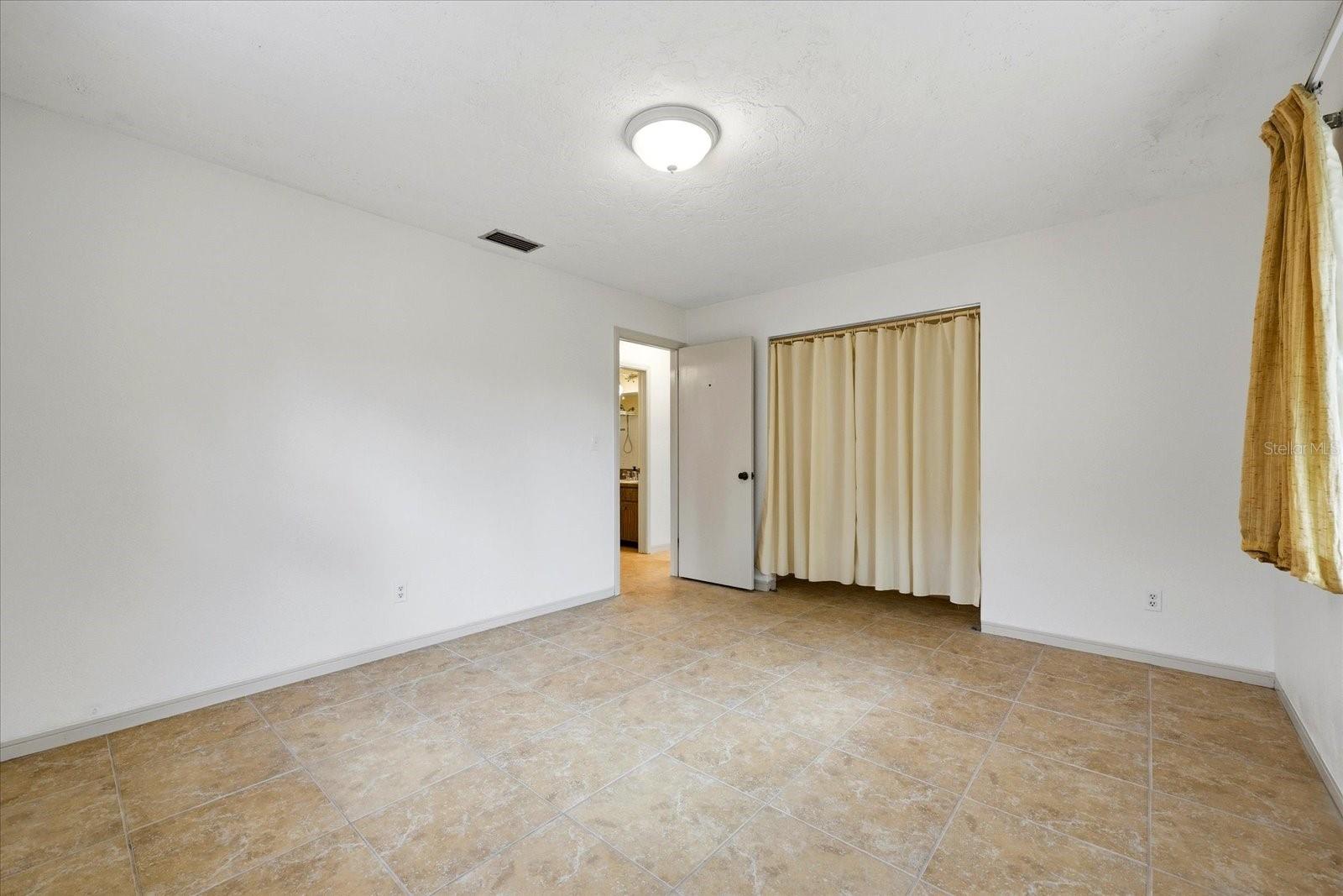 CENTRAL AVE HOMES 1ST ADD - Residential
