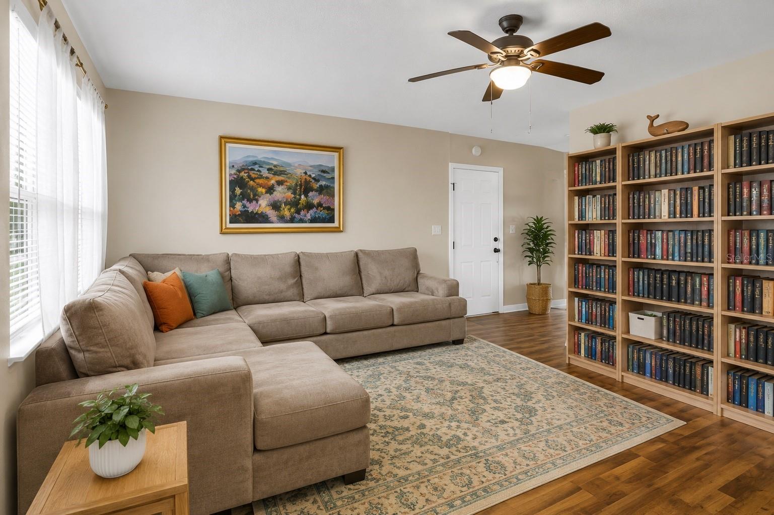 SPRING HILL - Residential