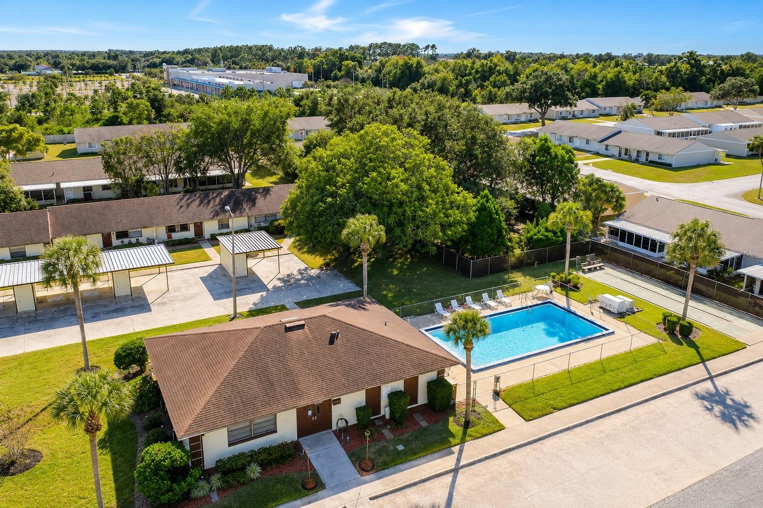 SUMMIT CHASE VILLAS PH 01 - Residential