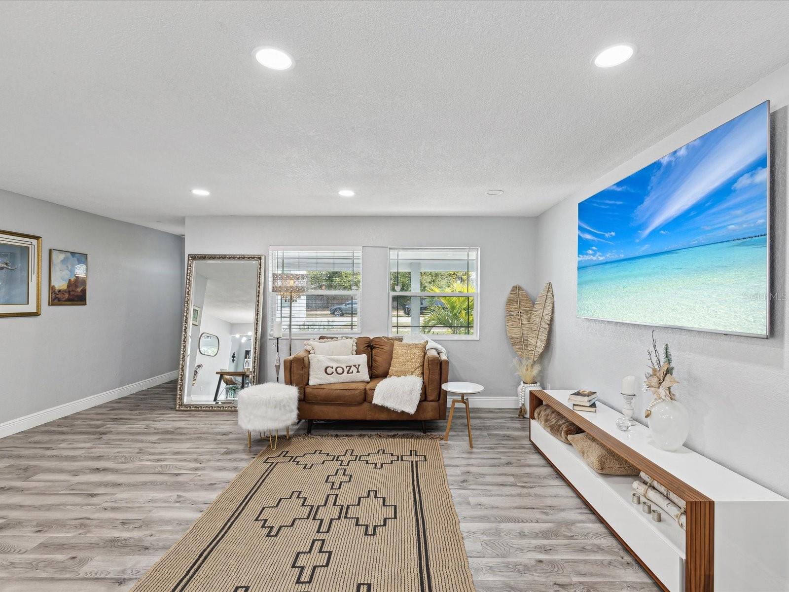 INDIAN ROCKS HEIGHTS - Residential