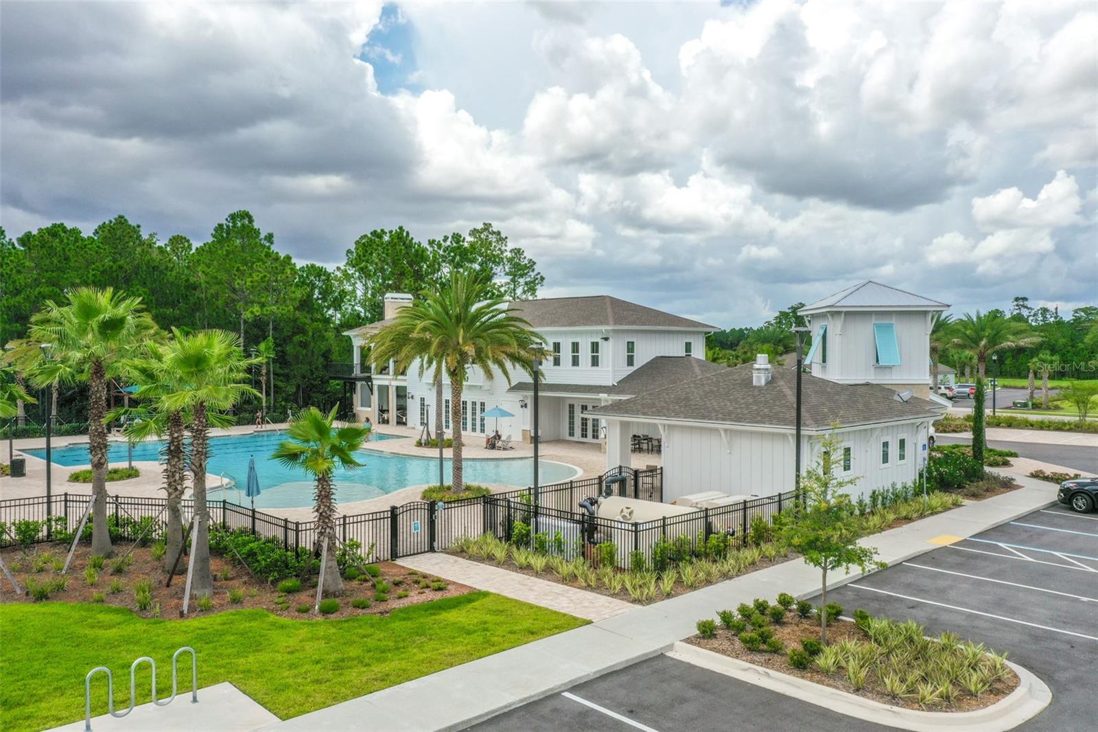 GRAND RESERVE AND GOLF CLUB - Residential Lease