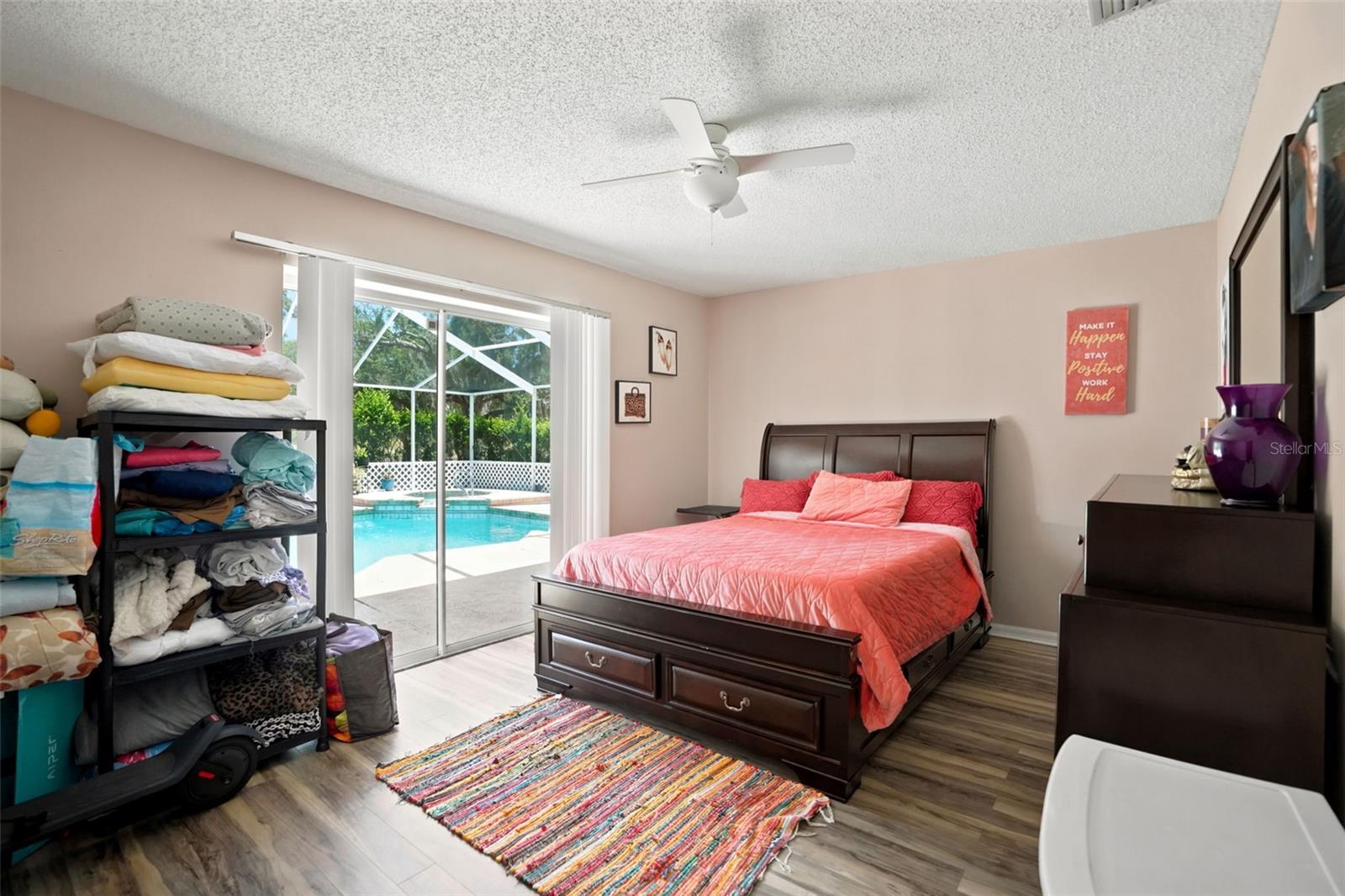 SEVEN HILLS - Residential