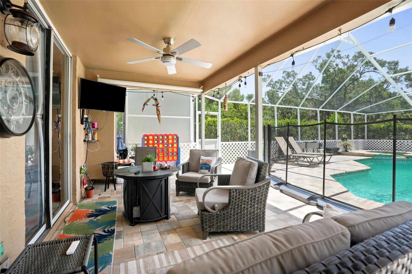 SEVEN HILLS - Residential
