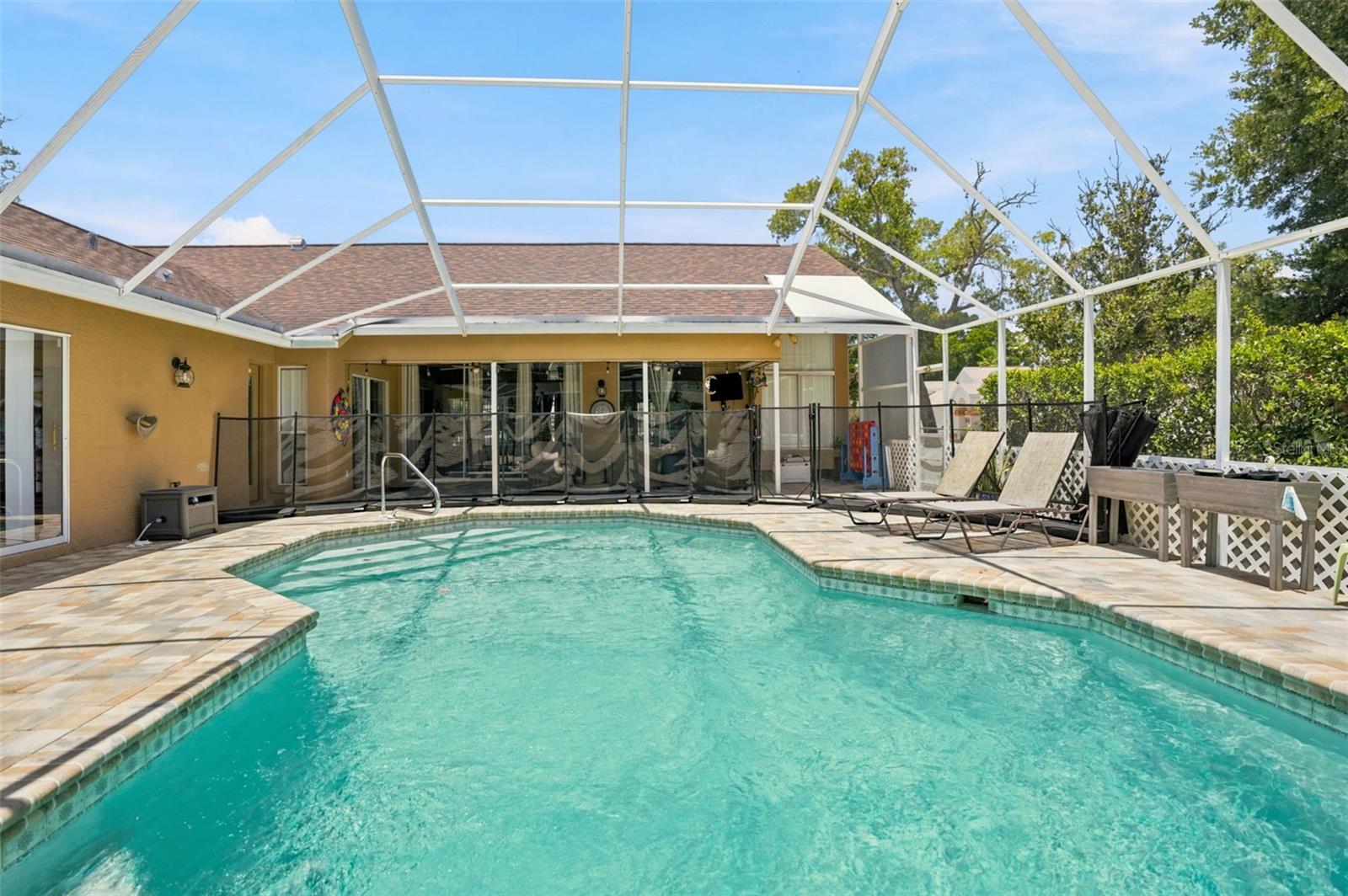 SEVEN HILLS - Residential