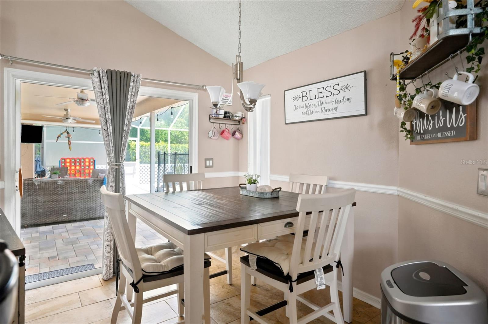 SEVEN HILLS - Residential