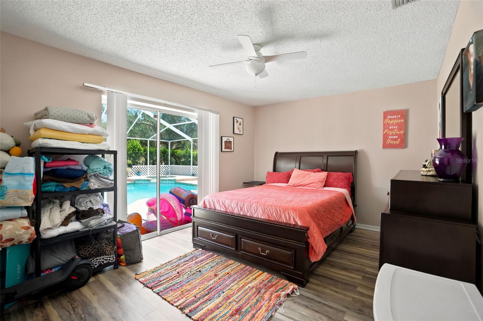 SEVEN HILLS - Residential