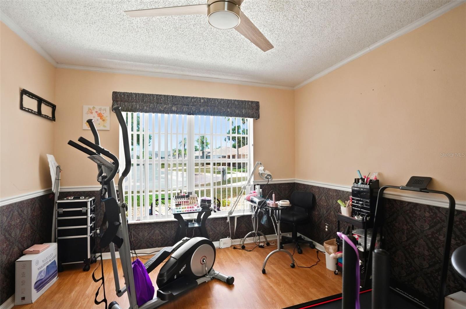 SEVEN HILLS - Residential