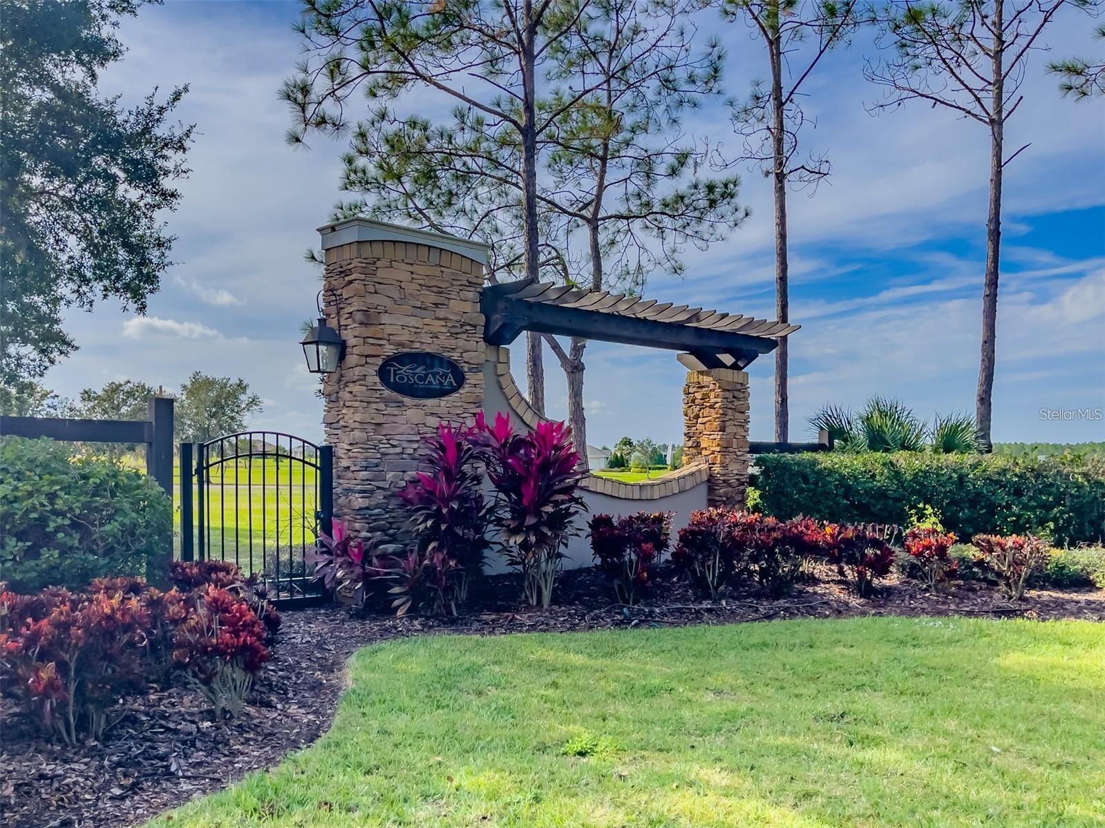 RIVERRANCH PRESERVE - Residential