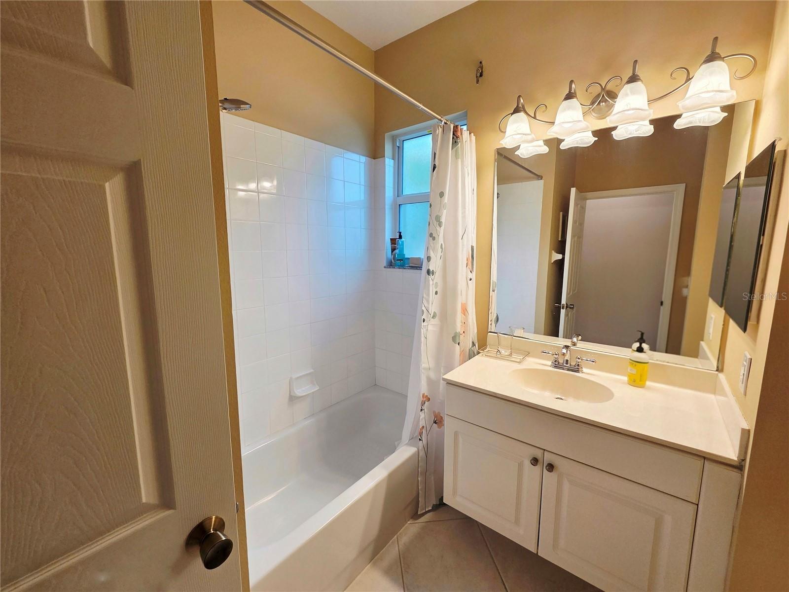 HUNTINGTON LAKES FIVE - Residential