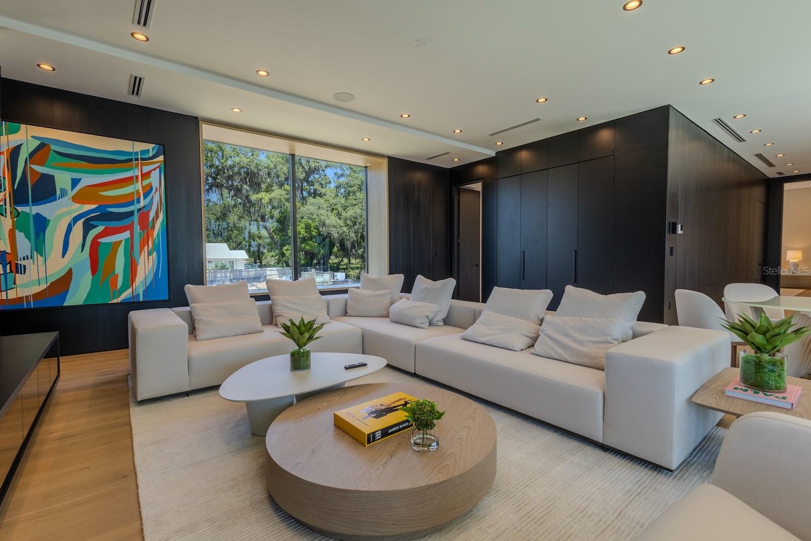 WINDERMERE TOWN - Residential
