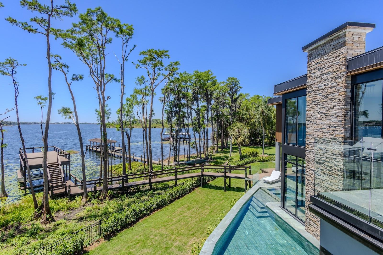 WINDERMERE TOWN - Residential