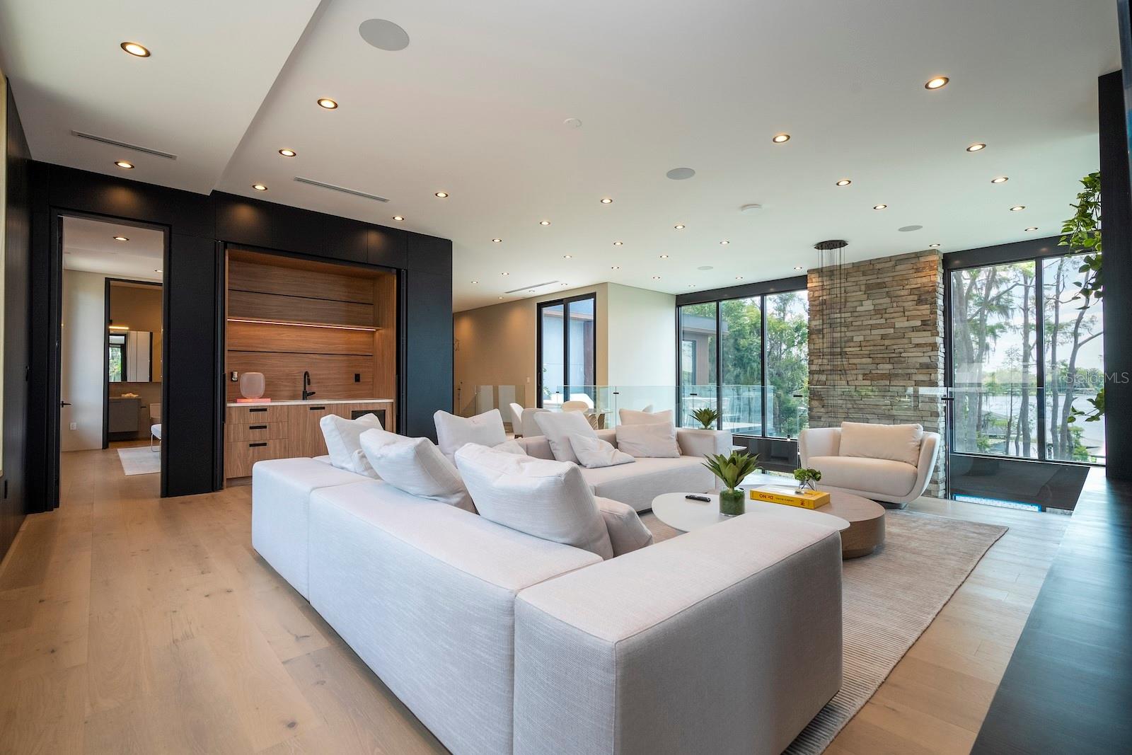 WINDERMERE TOWN - Residential