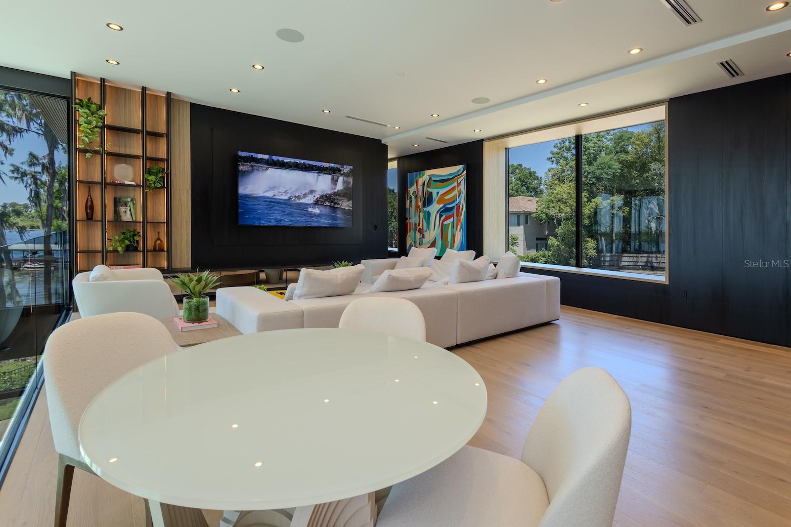WINDERMERE TOWN - Residential