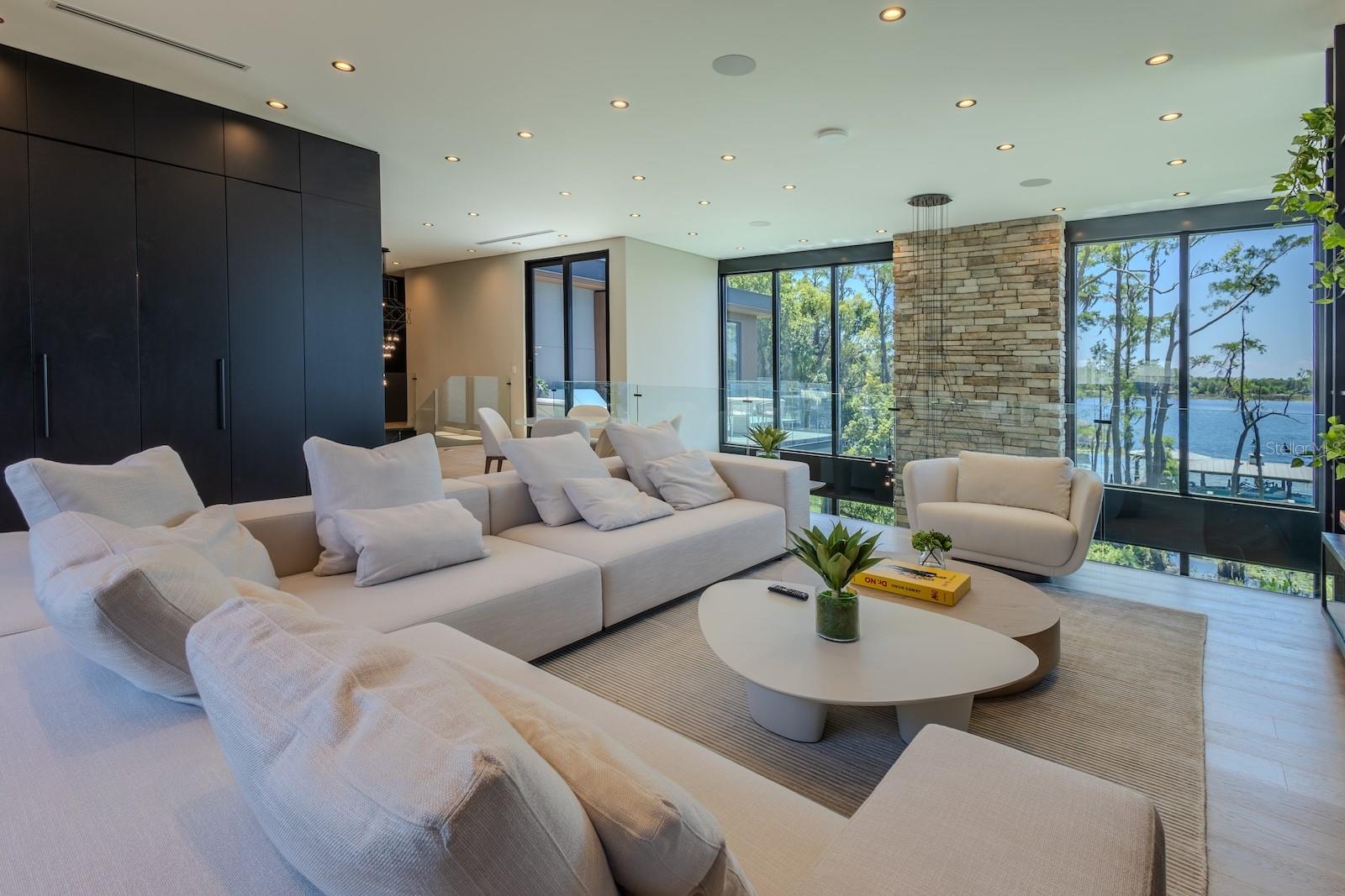 WINDERMERE TOWN - Residential