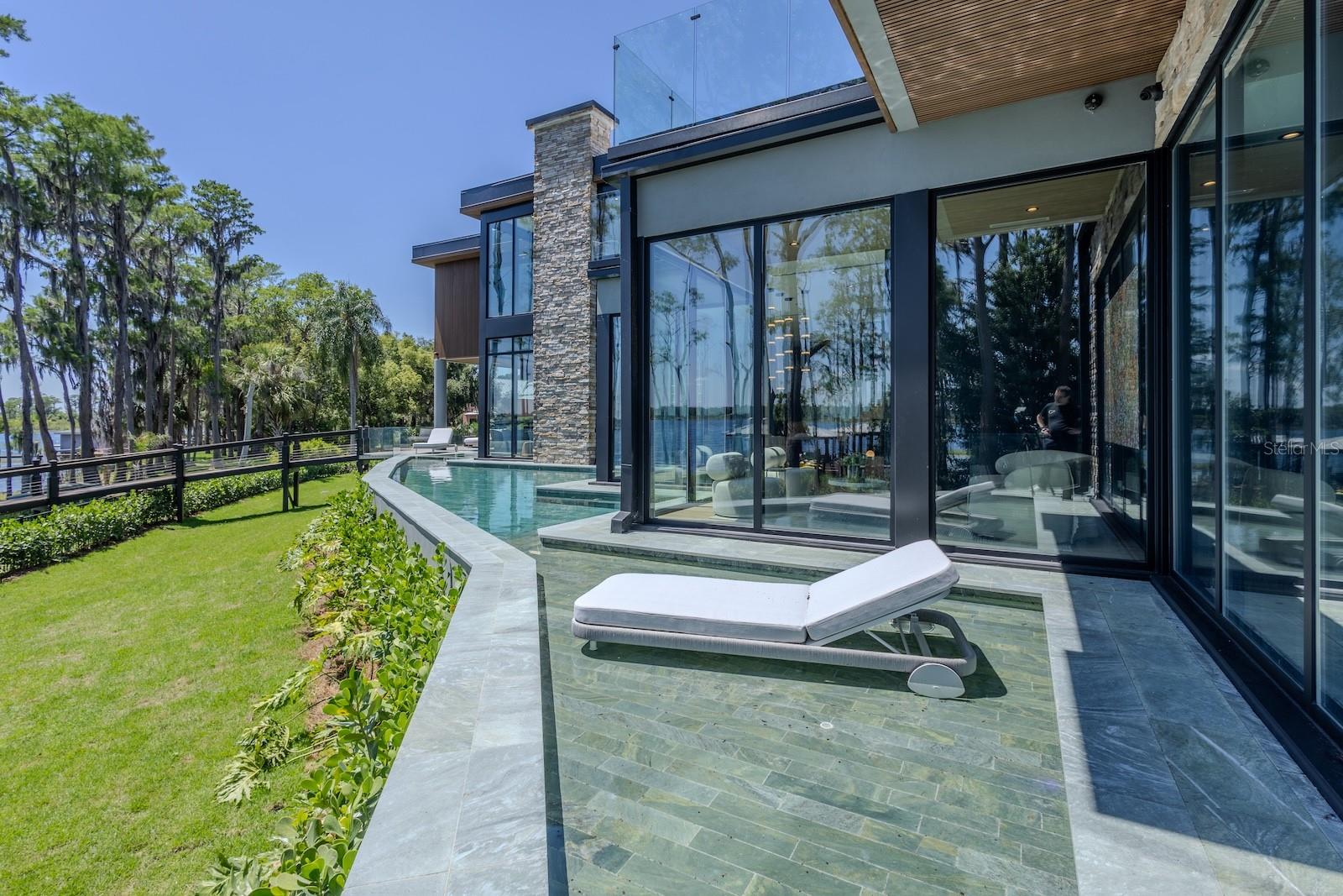 WINDERMERE TOWN - Residential