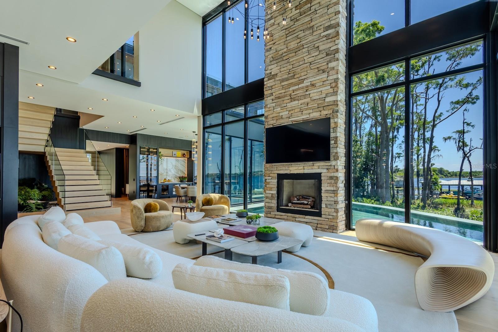 WINDERMERE TOWN - Residential