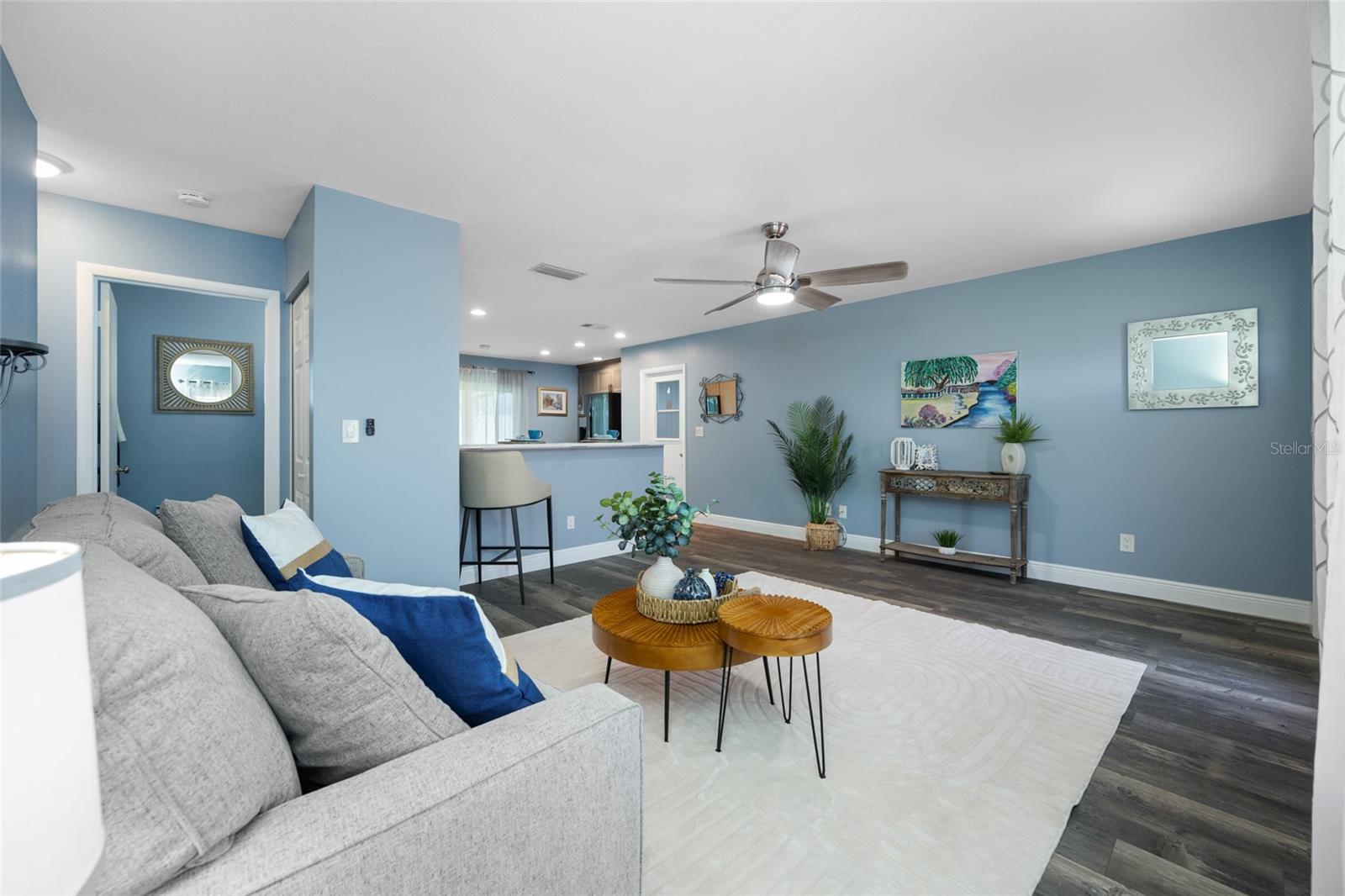 ST GEORGE A CONDO - Residential