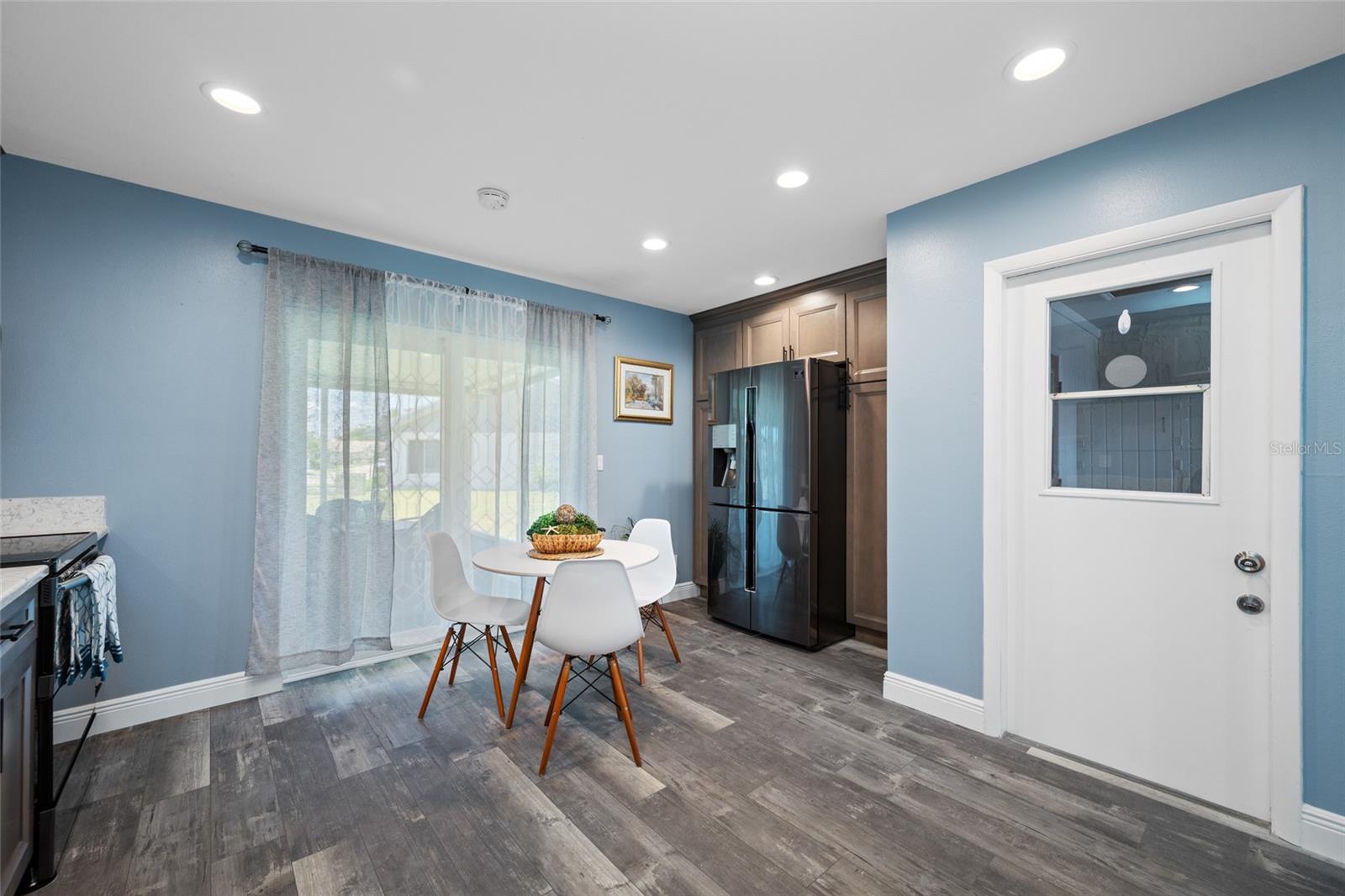 ST GEORGE A CONDO - Residential
