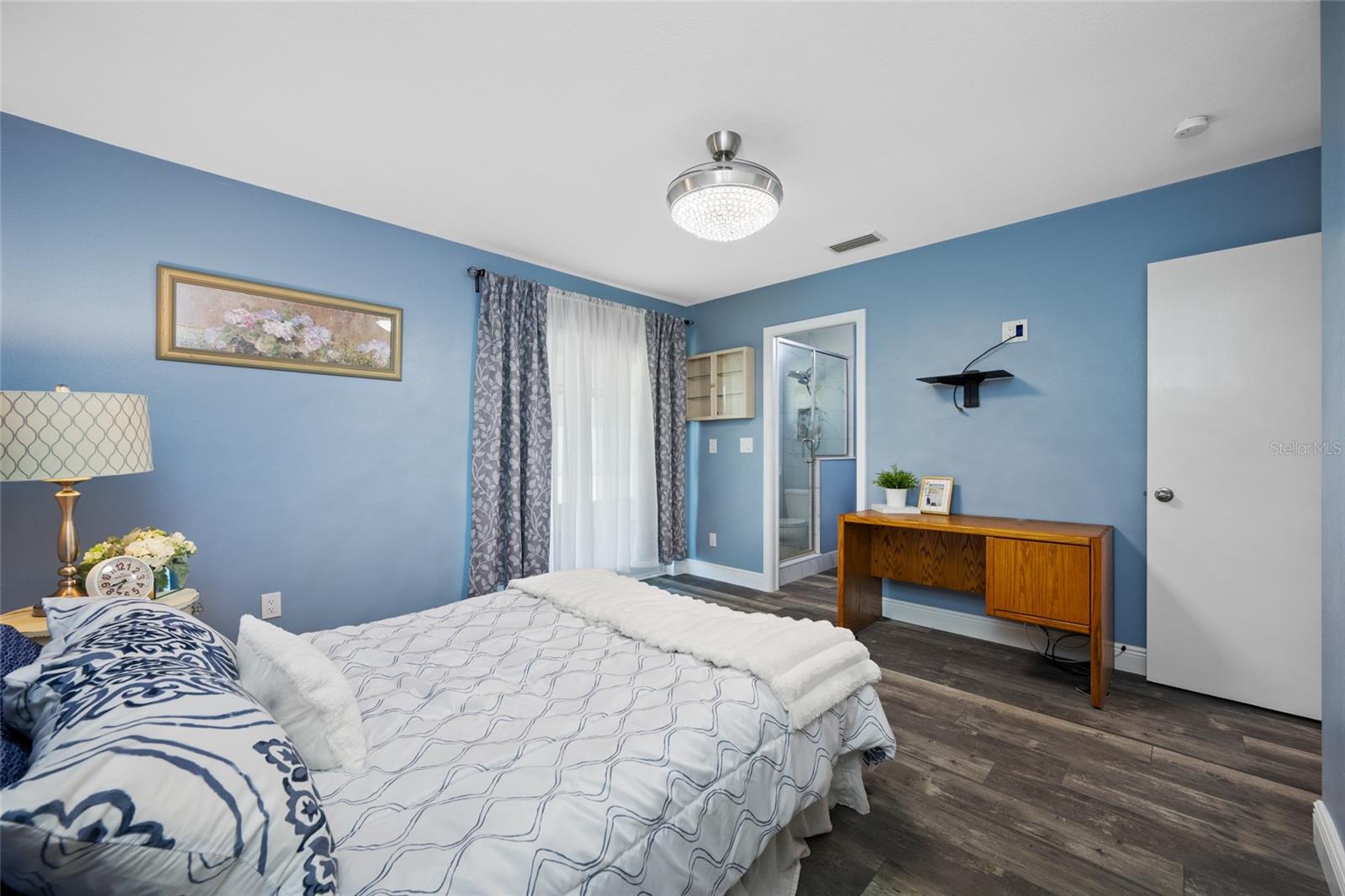 ST GEORGE A CONDO - Residential
