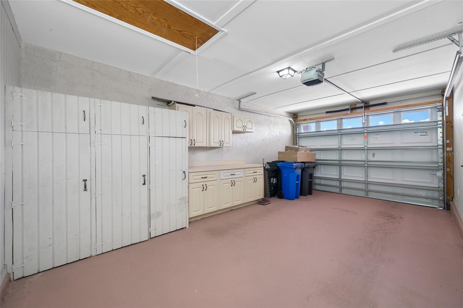 ST GEORGE A CONDO - Residential