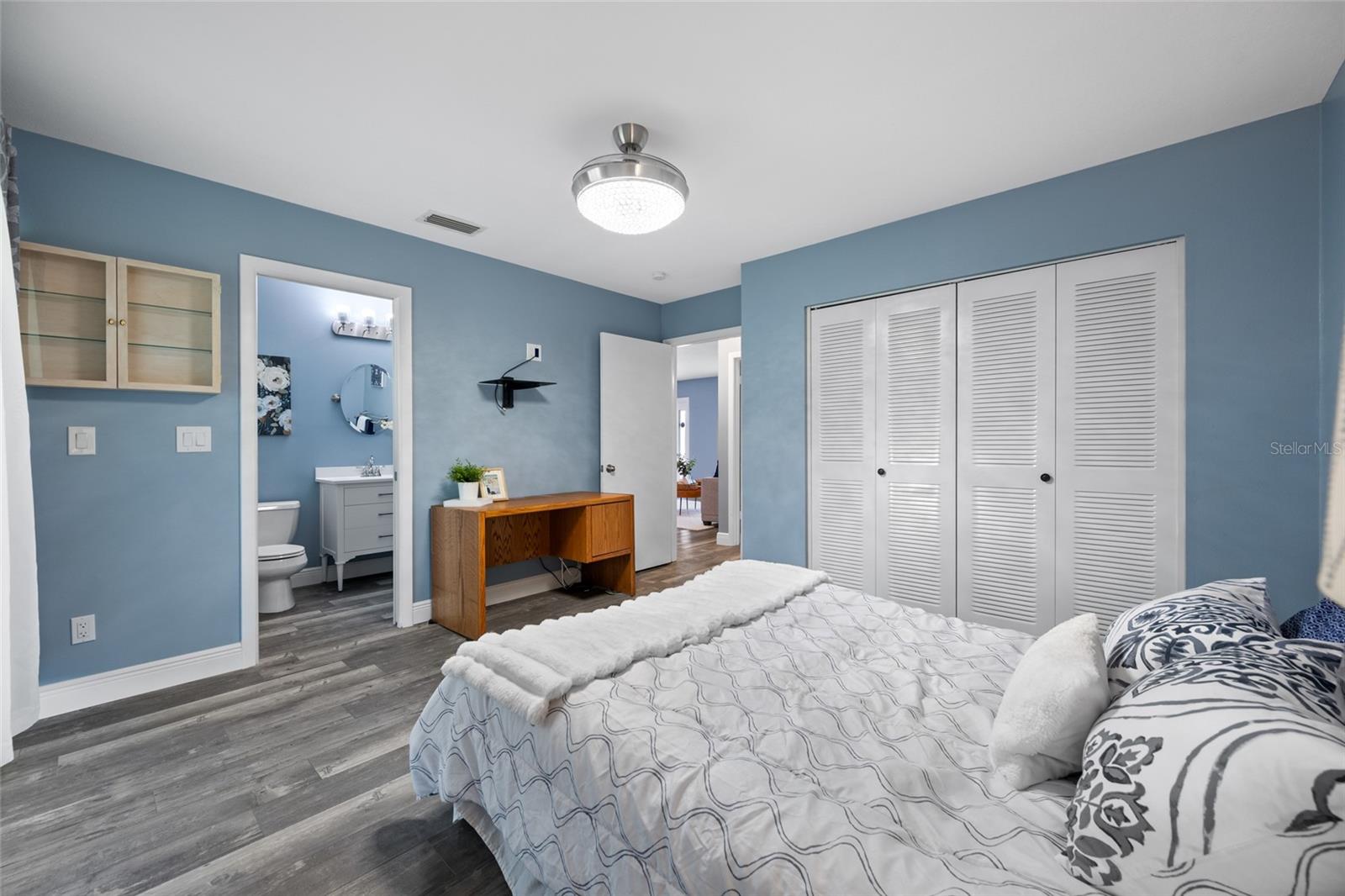 ST GEORGE A CONDO - Residential