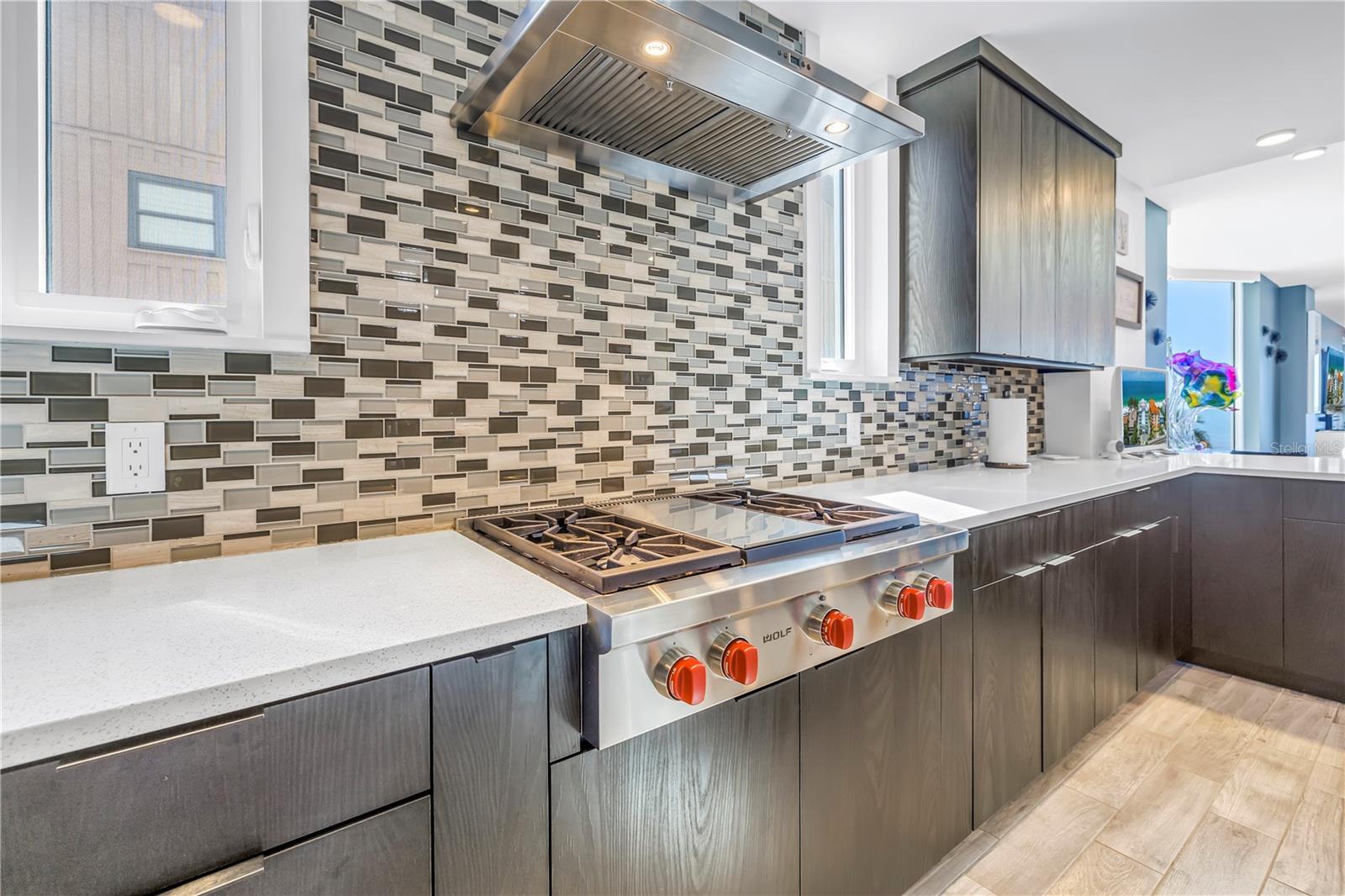 ONELLA CONDO - Residential