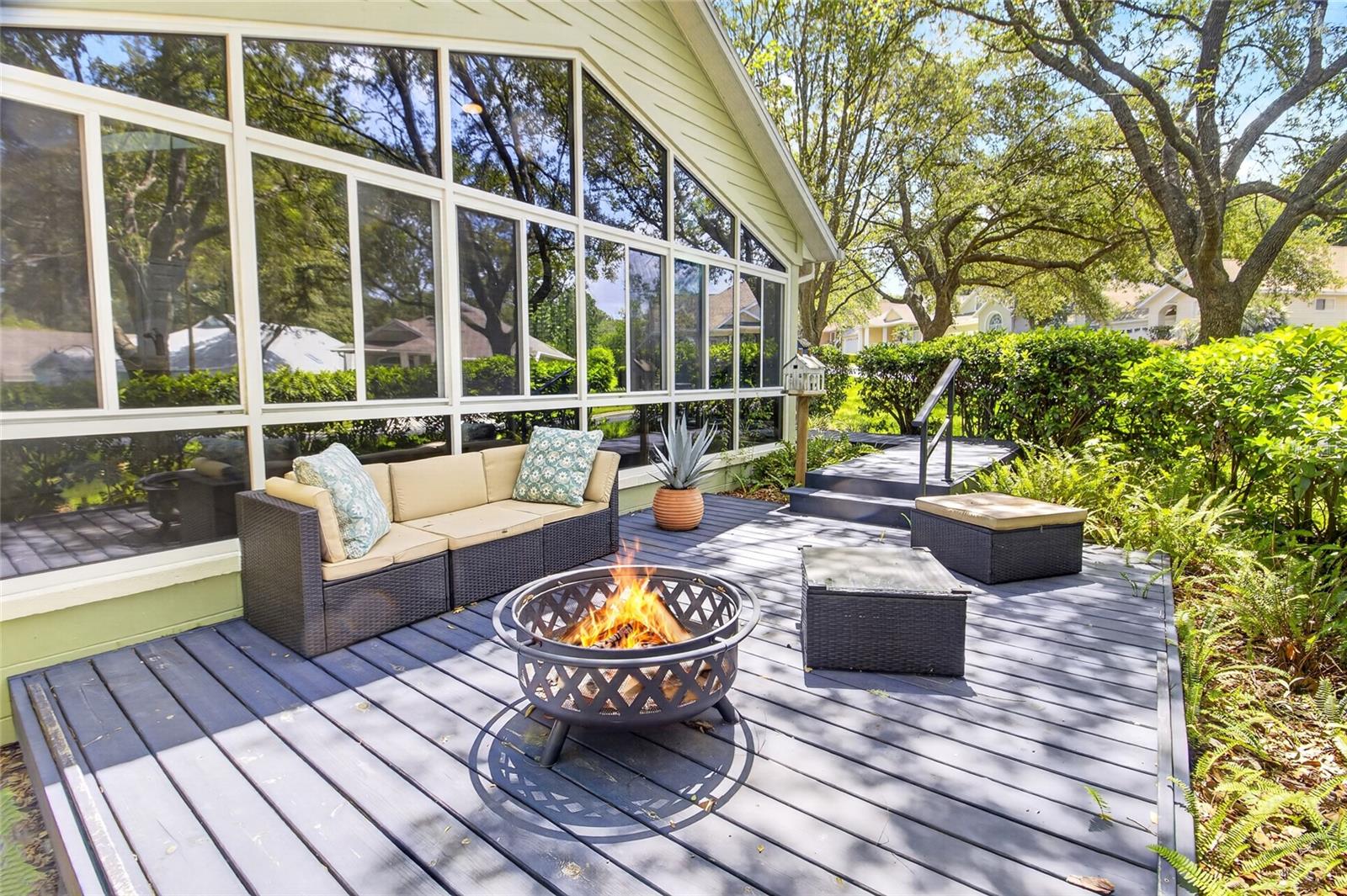 MEADOWBROOK - Residential