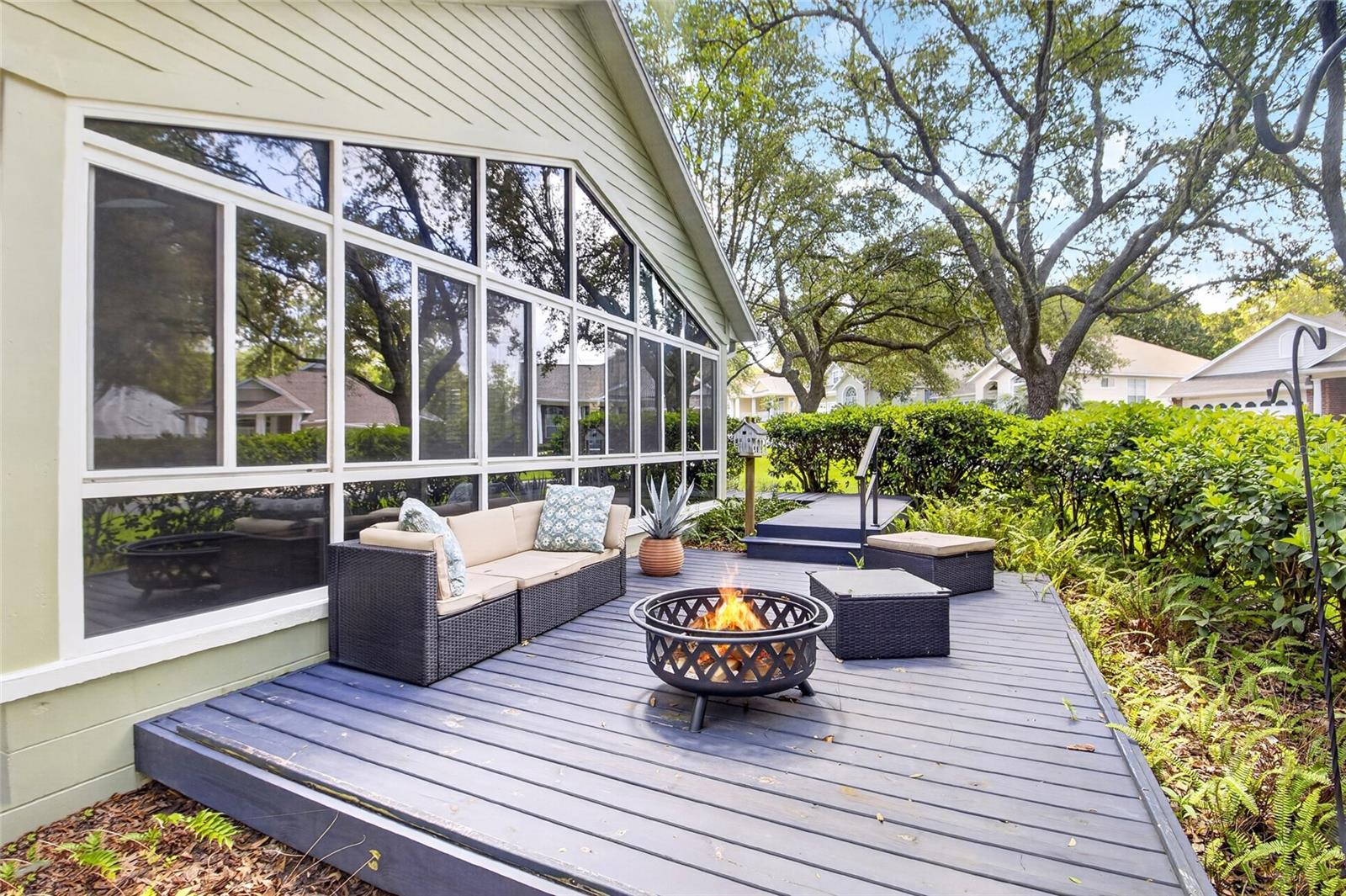 MEADOWBROOK - Residential
