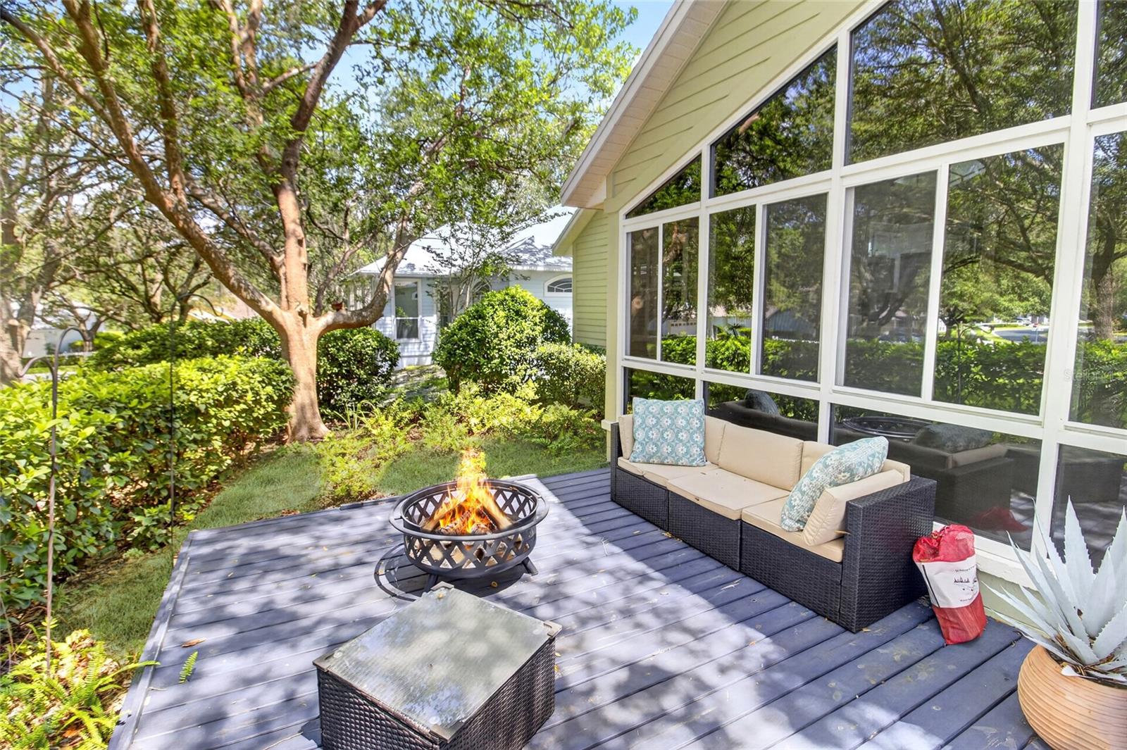 MEADOWBROOK - Residential