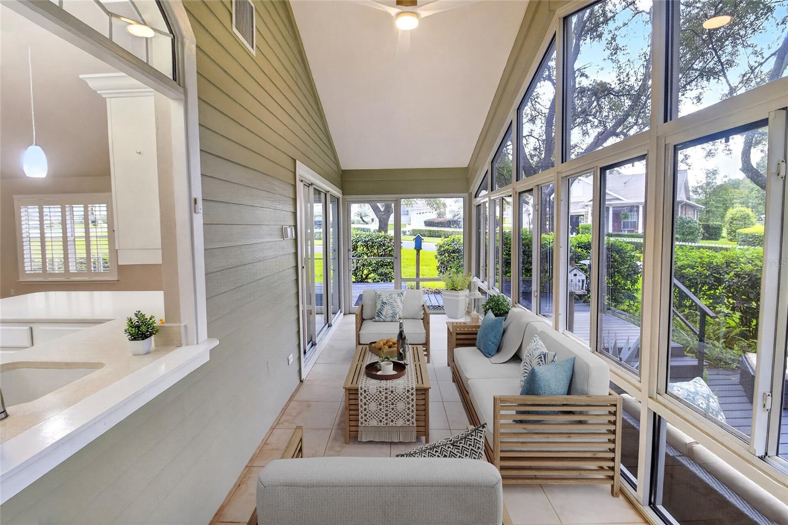 MEADOWBROOK - Residential