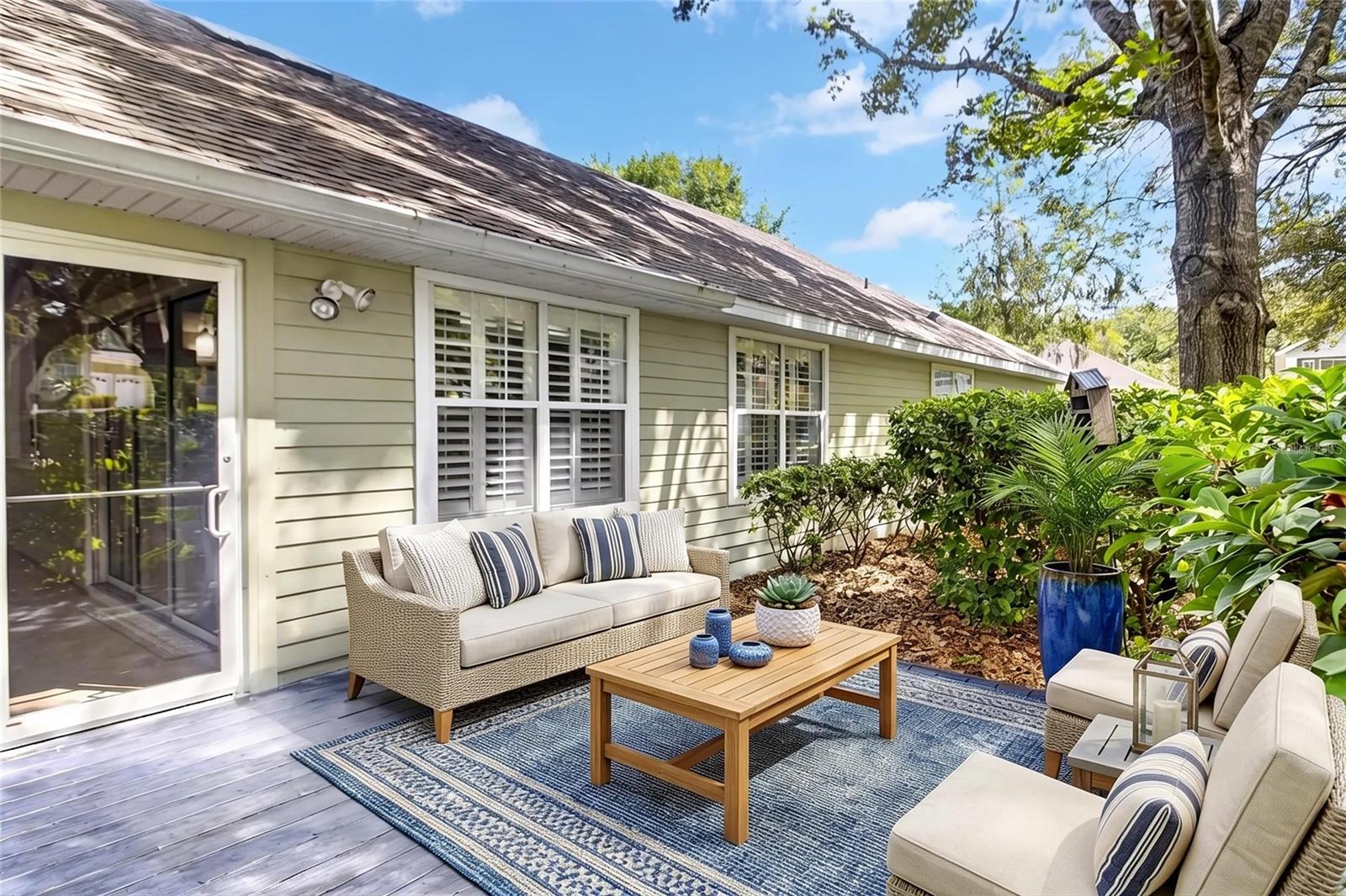 MEADOWBROOK - Residential