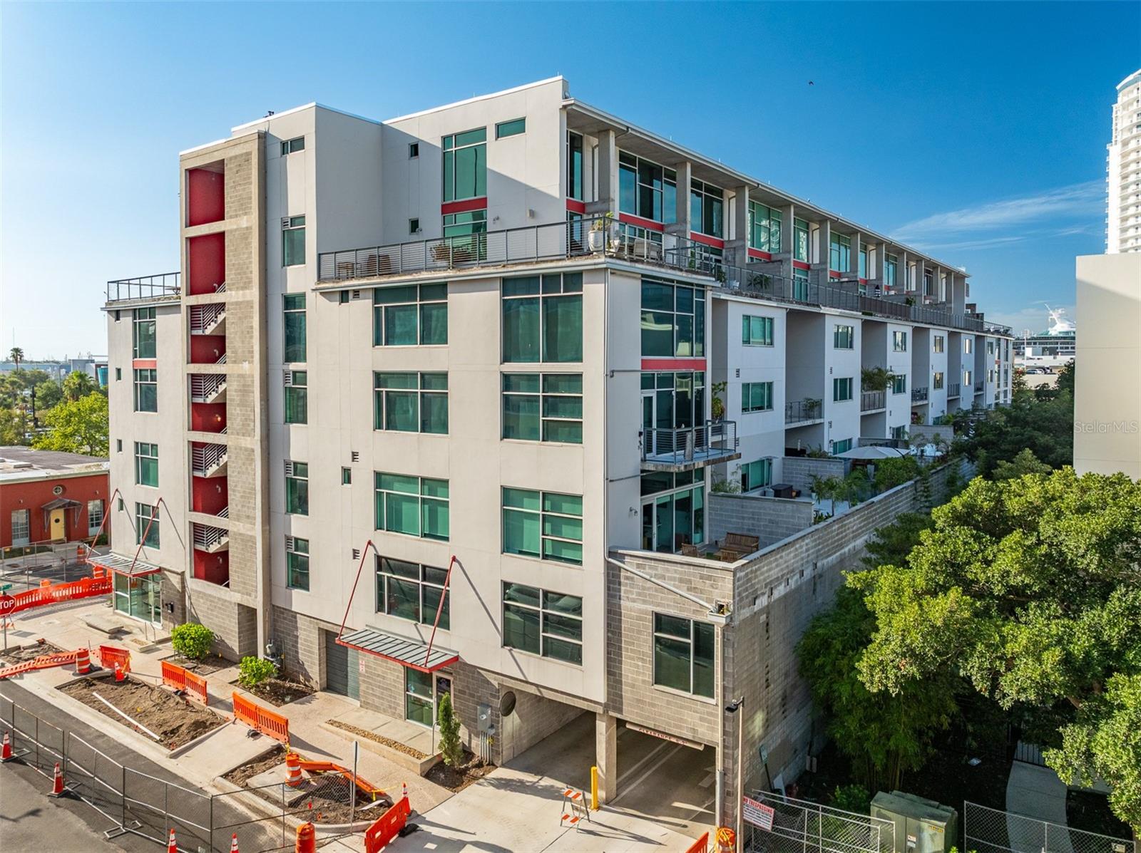 VICTORY LOFTS A CONDO - Residential