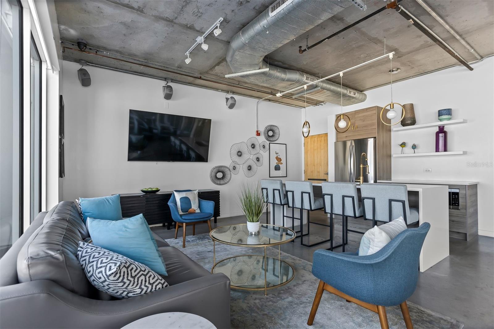 VICTORY LOFTS A CONDO - Residential