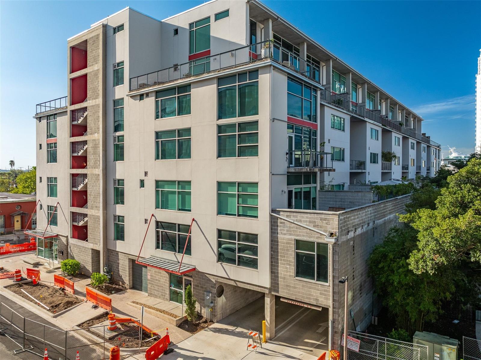 VICTORY LOFTS A CONDO - Residential