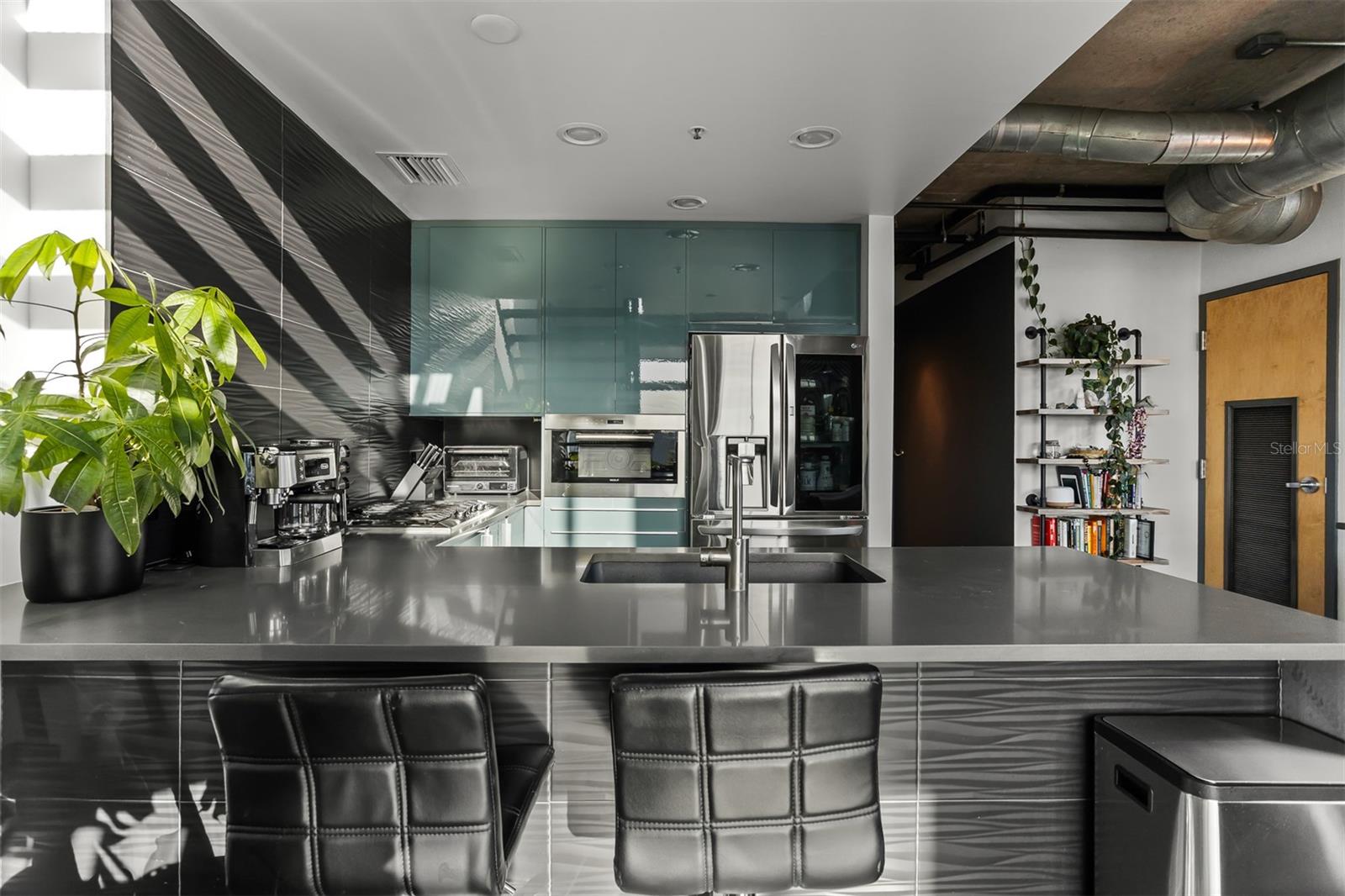 VICTORY LOFTS A CONDO - Residential