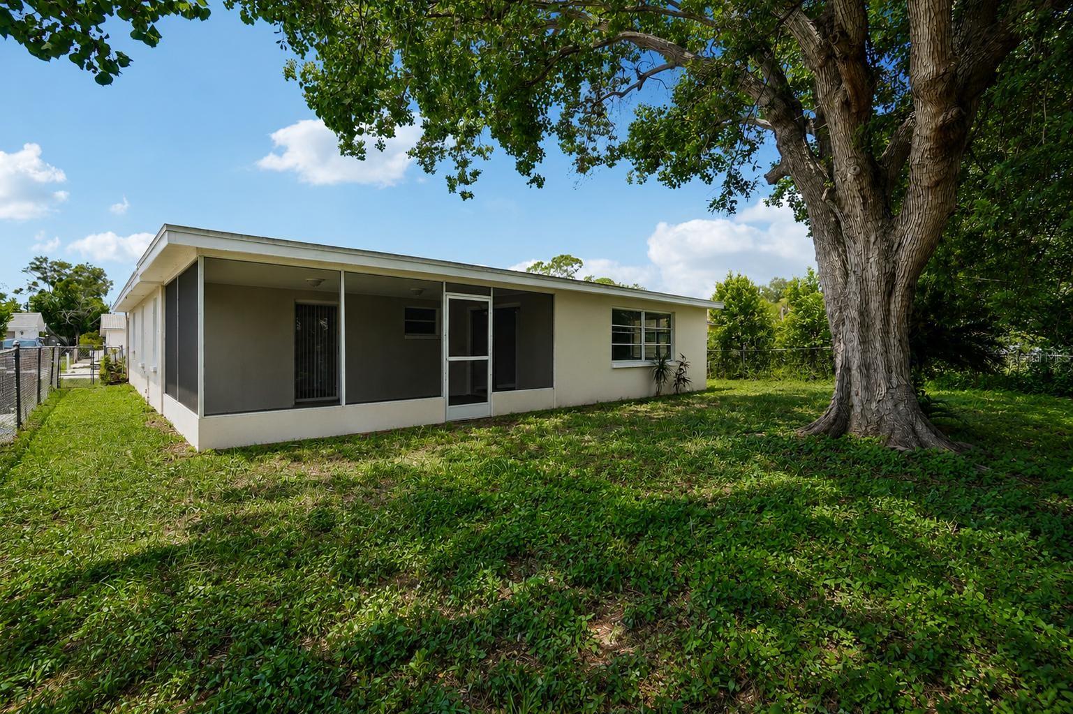 EMBASSY HILLS - Residential