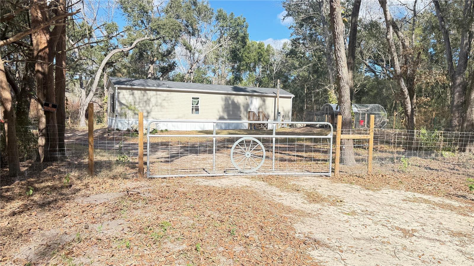 LAKE WEIR HEIGHTS - Residential