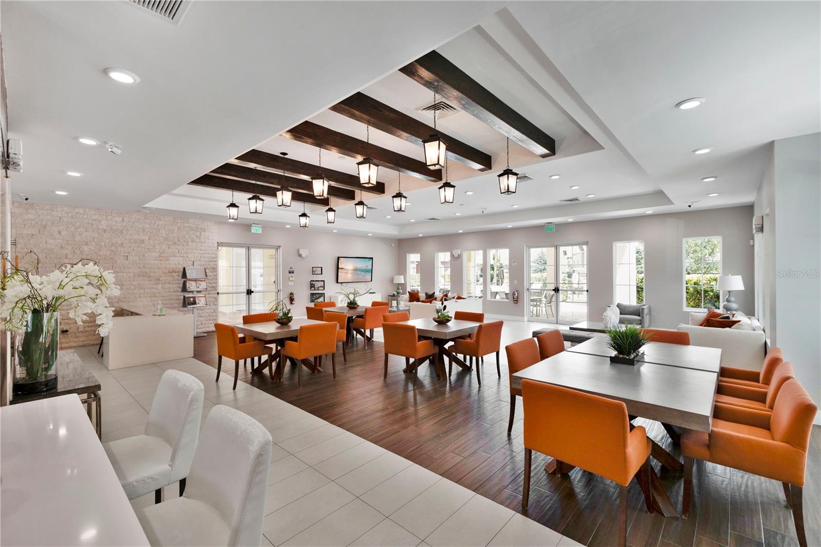 SUMMERVILLE RESORT - Residential