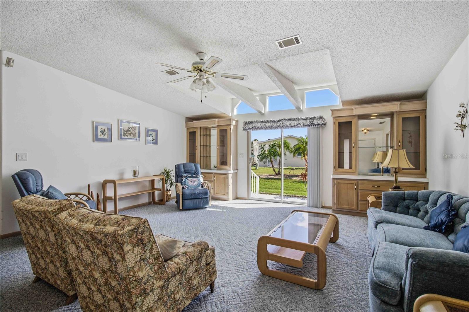 IMPERIAL LAKES ESTATES UNIT III - Residential